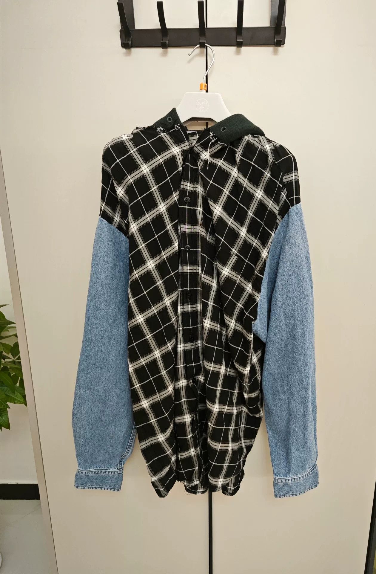 Balenciaga Balenciaga Denim Patchwork Hooded Shirt Size S / US 4 / IT 40 - 1 Thumbnail