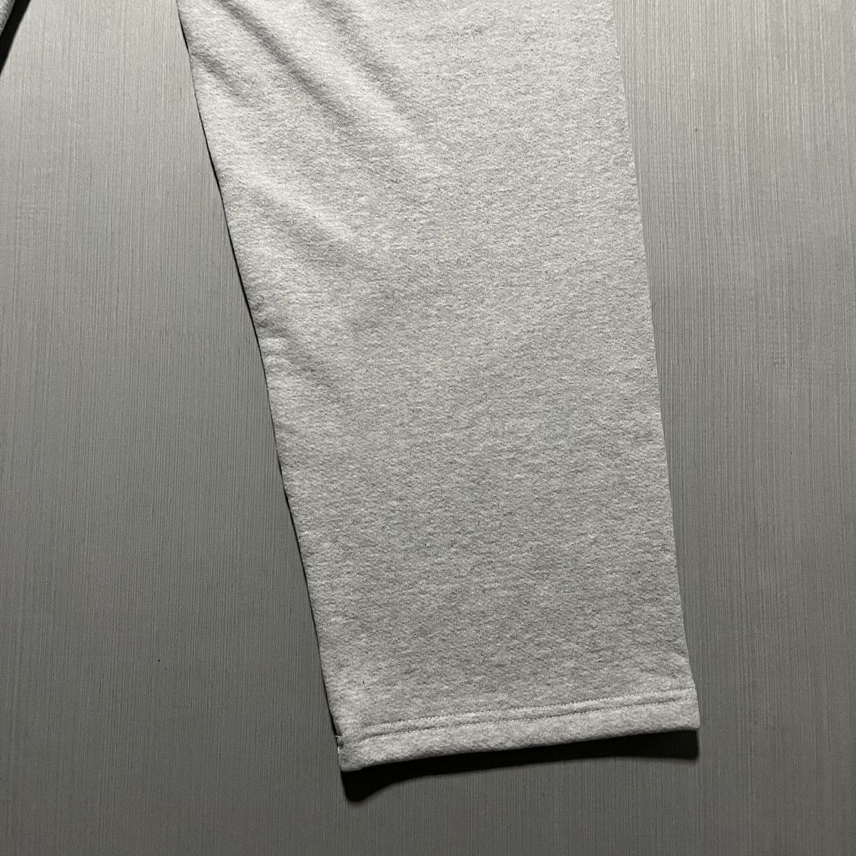 The GV Gallery Gv Gallery Tour Sweatpants Size US 34 / EU 50 - 14 Thumbnail