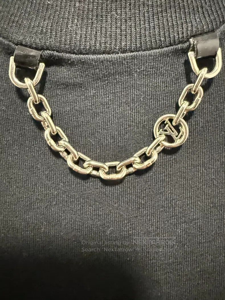 Louis Vuitton Louis Vuitton Chain logo short sleeves Size US XS / EU 42 / 0 - 4 Thumbnail