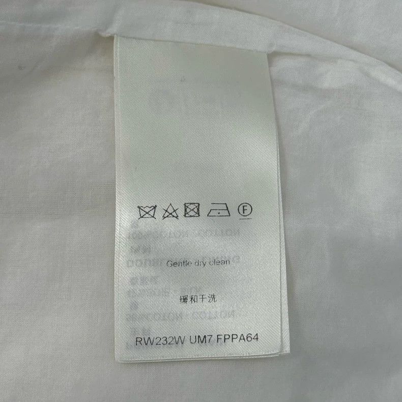 Louis Vuitton Louis Vuitton White full logo shorts 2505-Nextarrow Size 33" - 6 Thumbnail