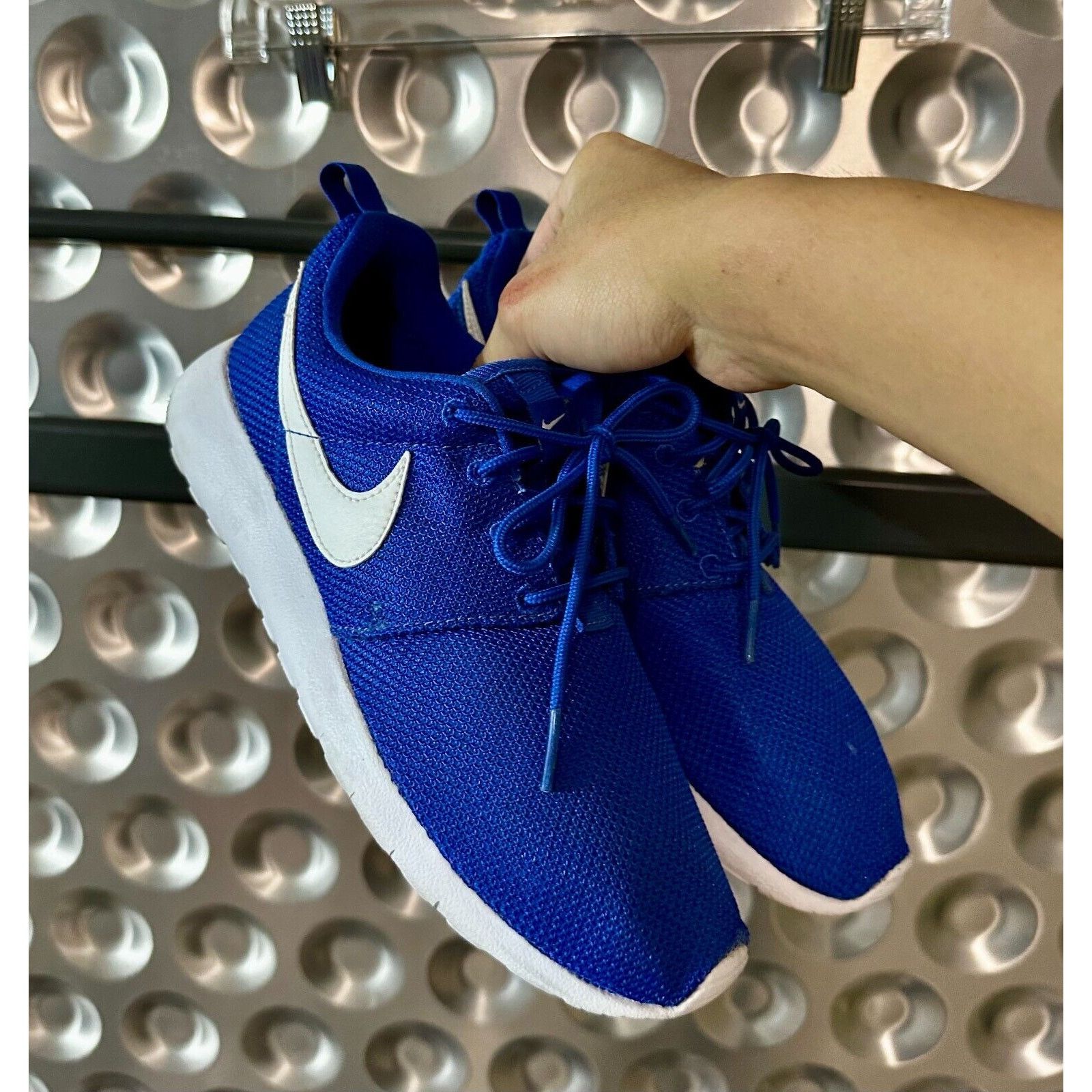 Nike Size 6Y - Nike Roshe Women Youth Shoes | Good Condition Size US 6 / IT 36 - 2 Thumbnail