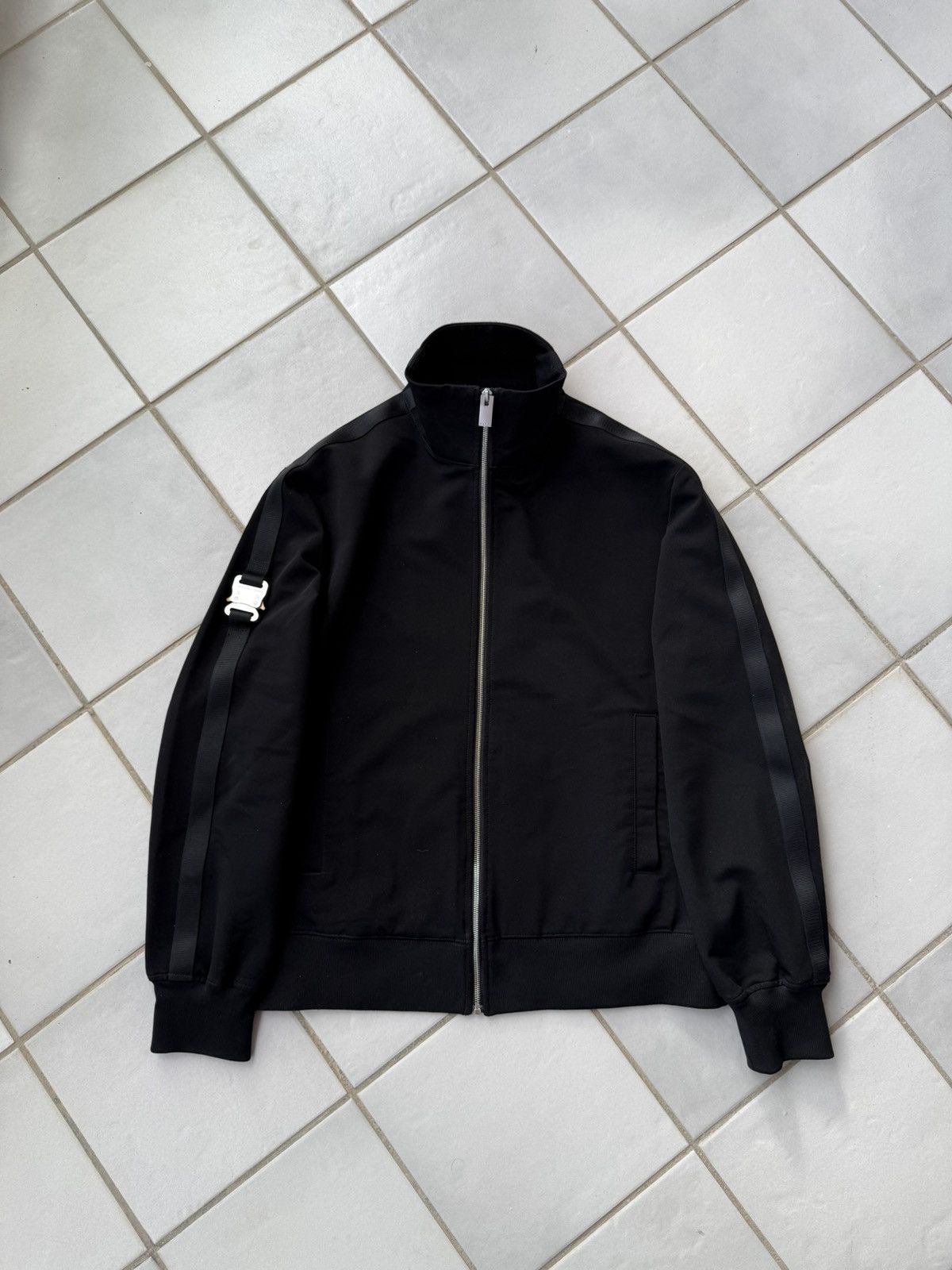 1017 ALYX 9SM 1017 ALYX 9SM Buckle track jacket Size US XL / EU 56 / 4 - 2 Thumbnail