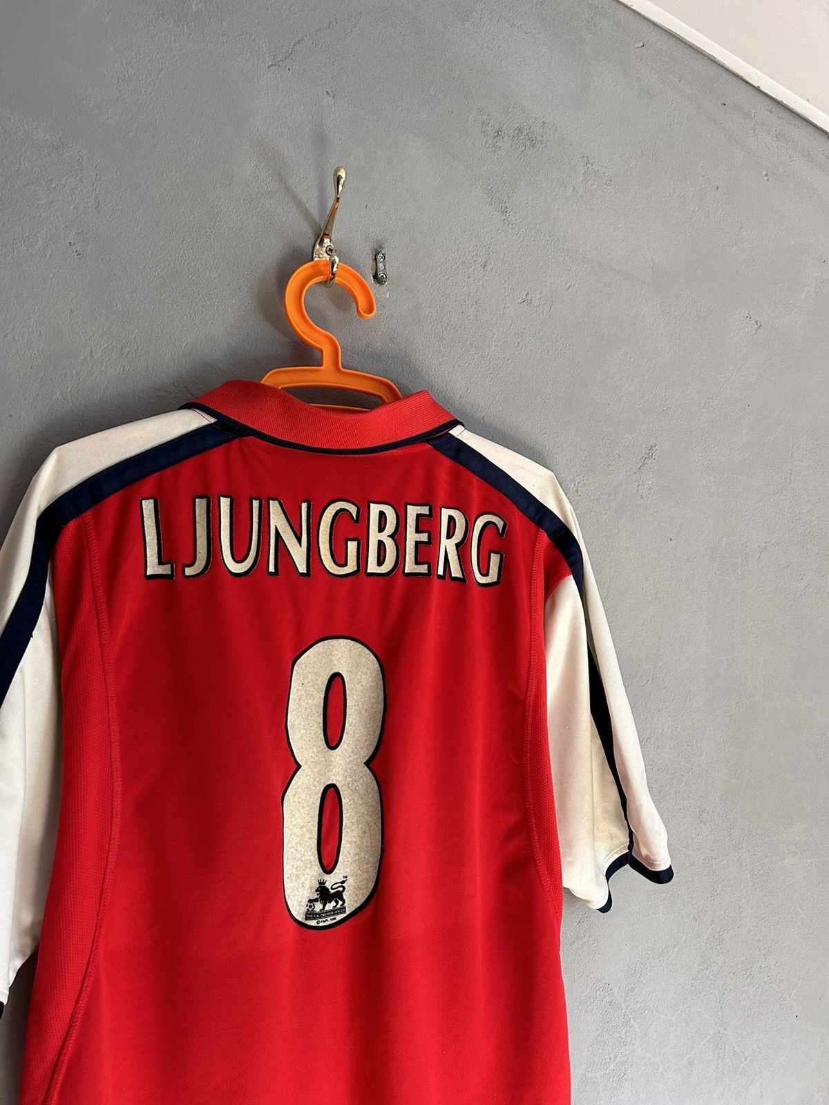 Nike × Vintage Arsenal Ljungberg #8 home jersey 2000-2002 Size US M / EU 48-50 / 2 - 12 Thumbnail