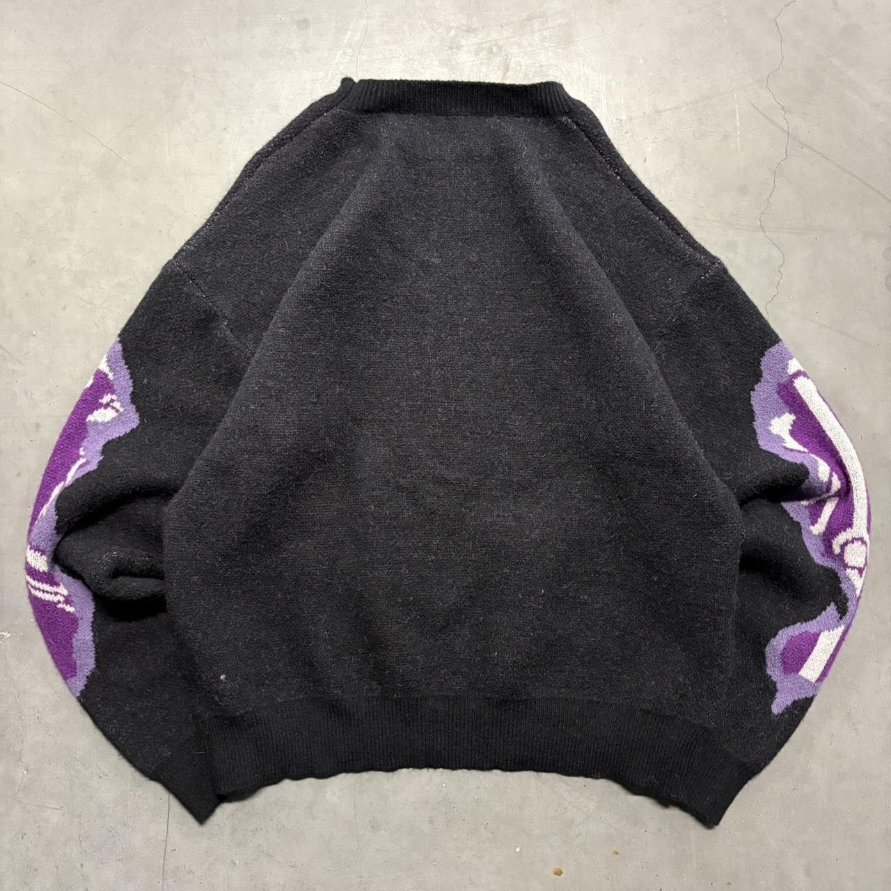 Vintage Crazy Vintage Y2K/2000s Designer Skeleton Black and Purple Streetwear Custom Knitted Sweater! Size US L / EU 52-54 / 3 - 3 Thumbnail
