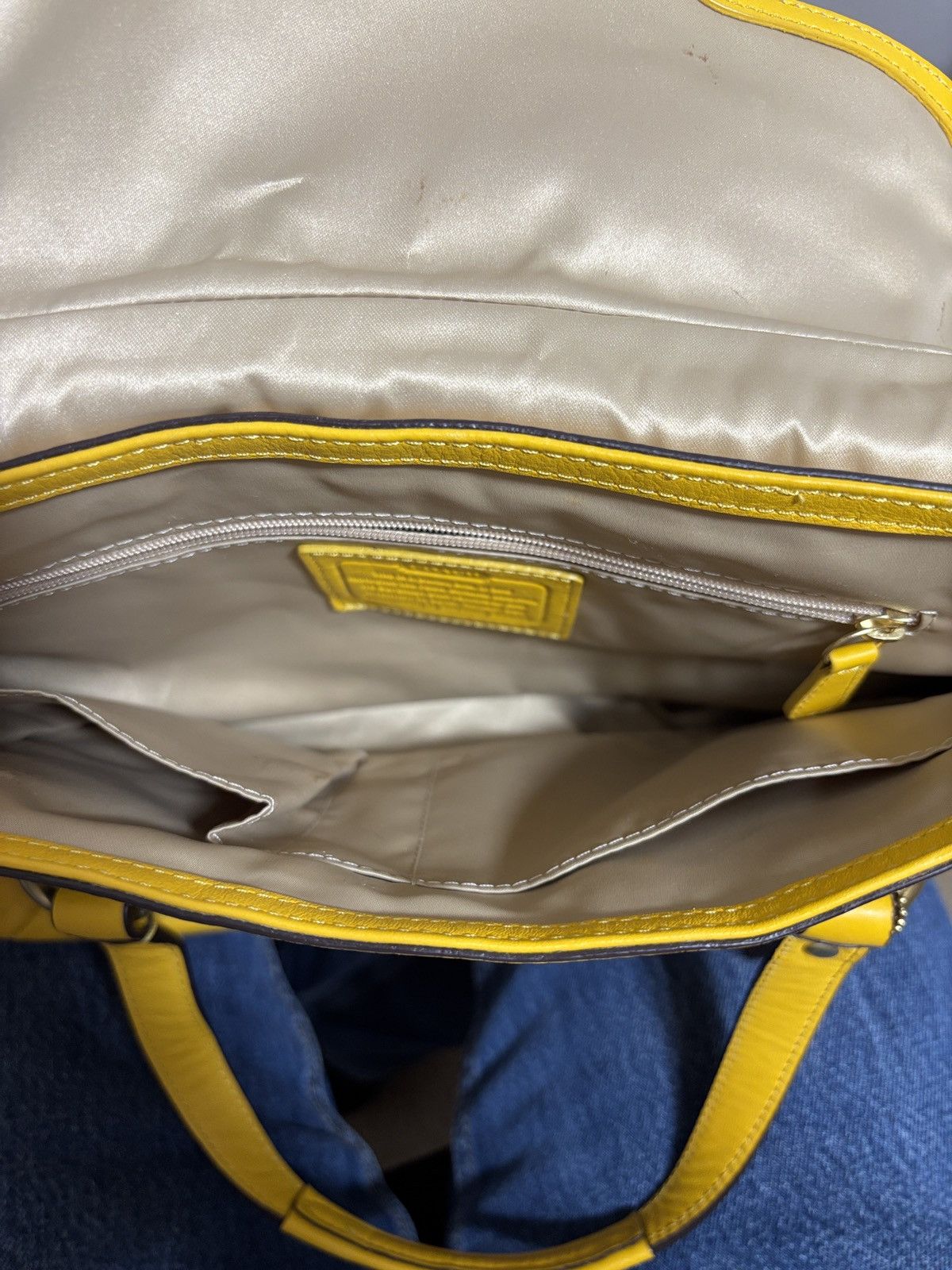 Coach Coach Campbell Crossbody Bag Yellow Rare Size ONE SIZE - 7 Thumbnail