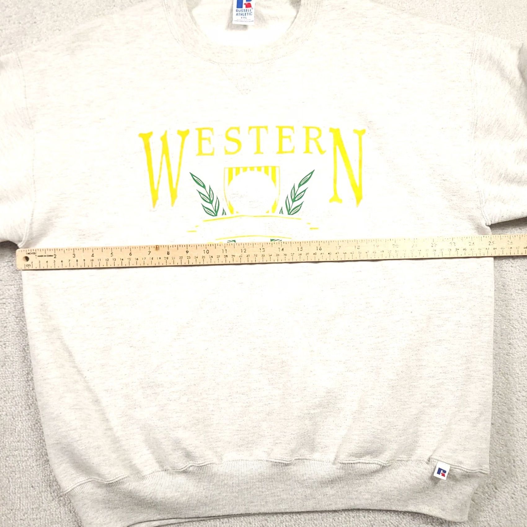 Russell Athletic VINTAGE Russell Athletic Western Illinois Sweatshirt Hoodie 2XL Gray Mens 90s WIU University Graphic Print Pullover Crew Neck Fleece Cotton Blend US Size US XXL / EU 58 / 5 - 3 Thumbnail