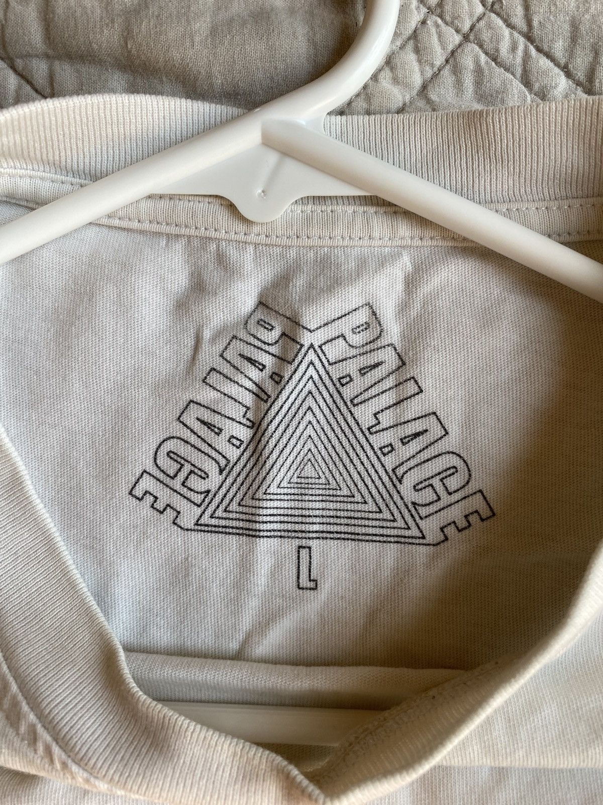 Palace Palace Sol Tee Size US L / EU 52-54 / 3 - 4 Thumbnail