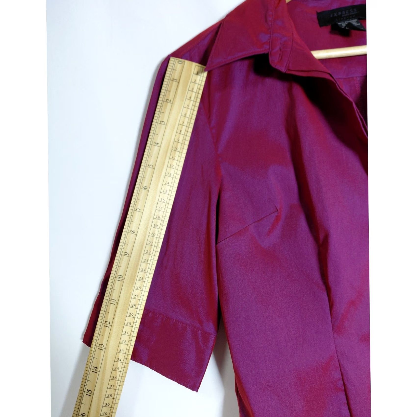 Express EXPRESS WORLD BRAND STRETCH Pink Button-Up Shirt Solid Size 7/8 Womens 3/4 Sleeve Collared Button-Up Spring Summer Casual Business Size M / US 6-8 / IT 42-44 - 4 Thumbnail