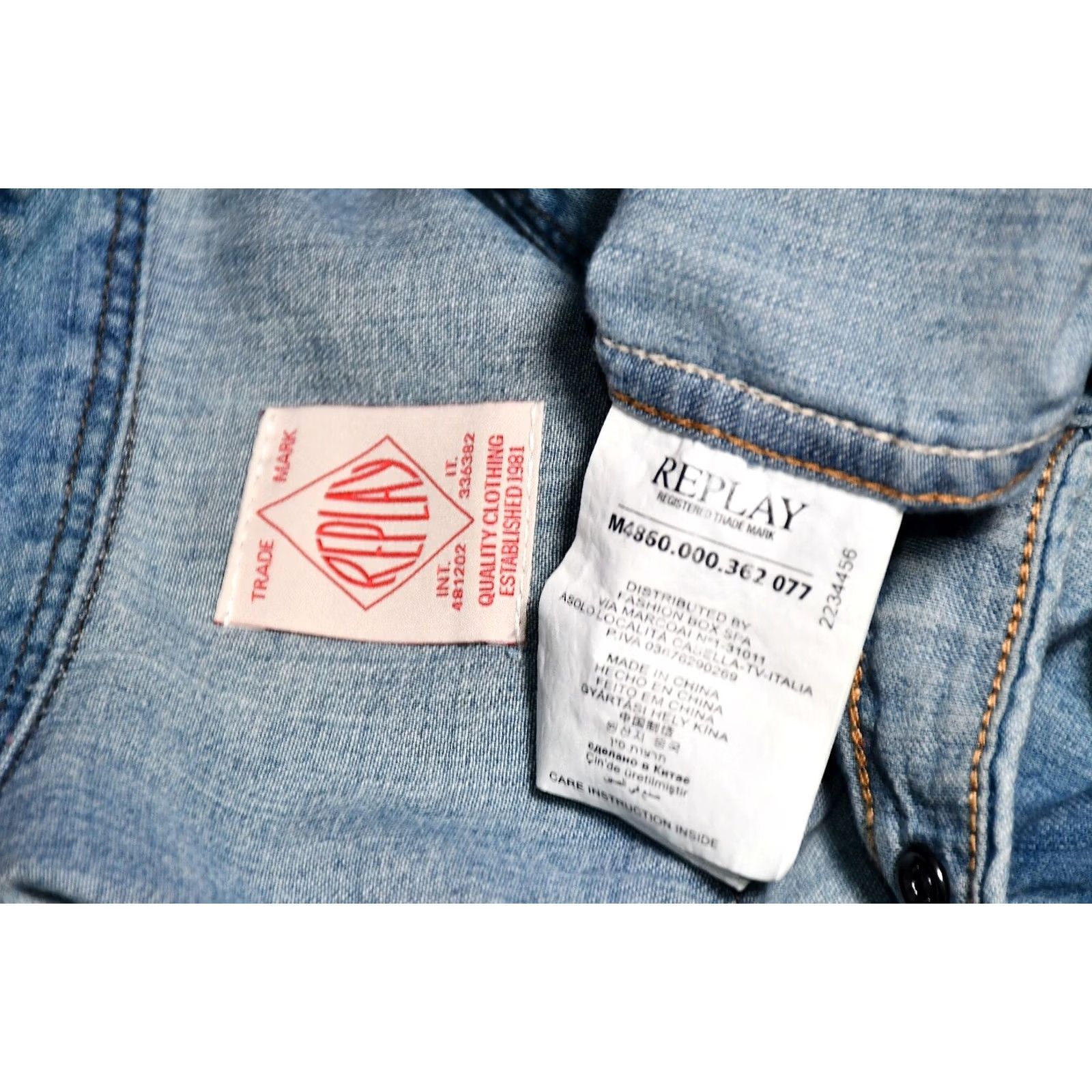 Replay Replay Denim Distressed Men's Long Sleeve Snap Shirt L Blue Cotton Denim Button-Up Collared 60s? 0 Size US L / EU 52-54 / 3 - 8 Thumbnail