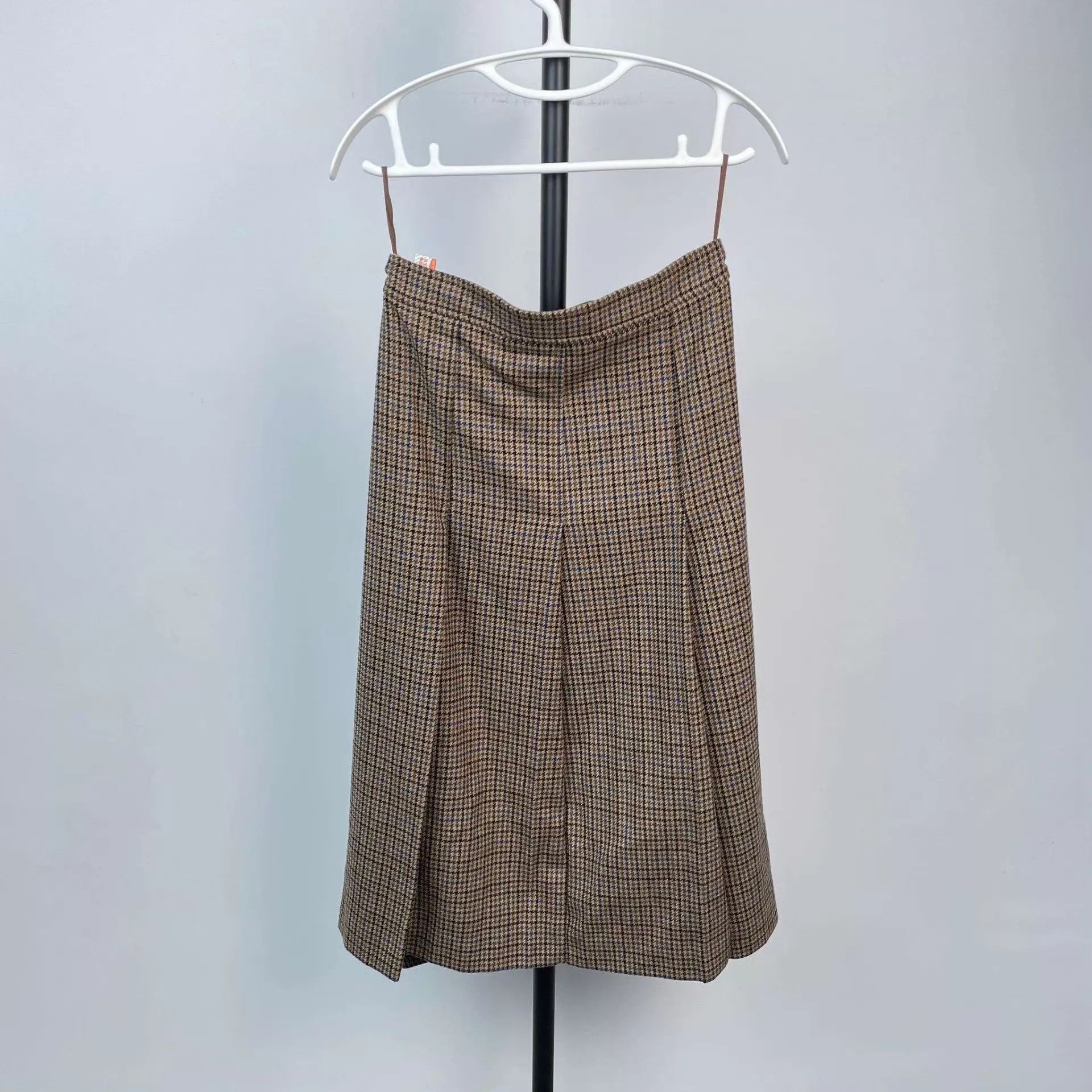 Gucci Gucci GG check 95 New IT 40 dress Size 27" / US 4 / IT 40 - 2 Thumbnail