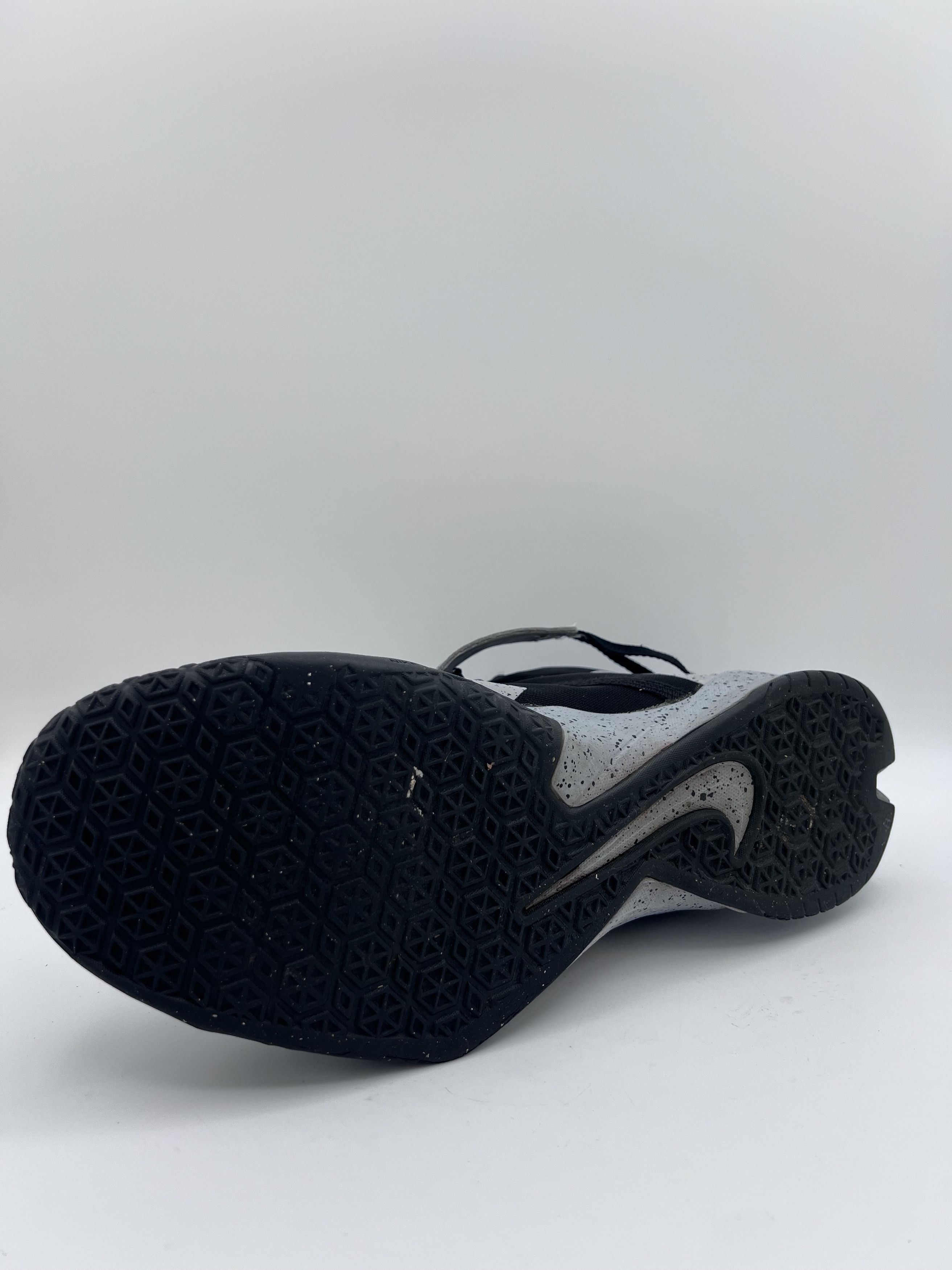 Nike Nike Zoom Soldier 8 Black Grey Speckled 688579-001 Mens 13 Size US 13 / EU 46 - 8 Thumbnail