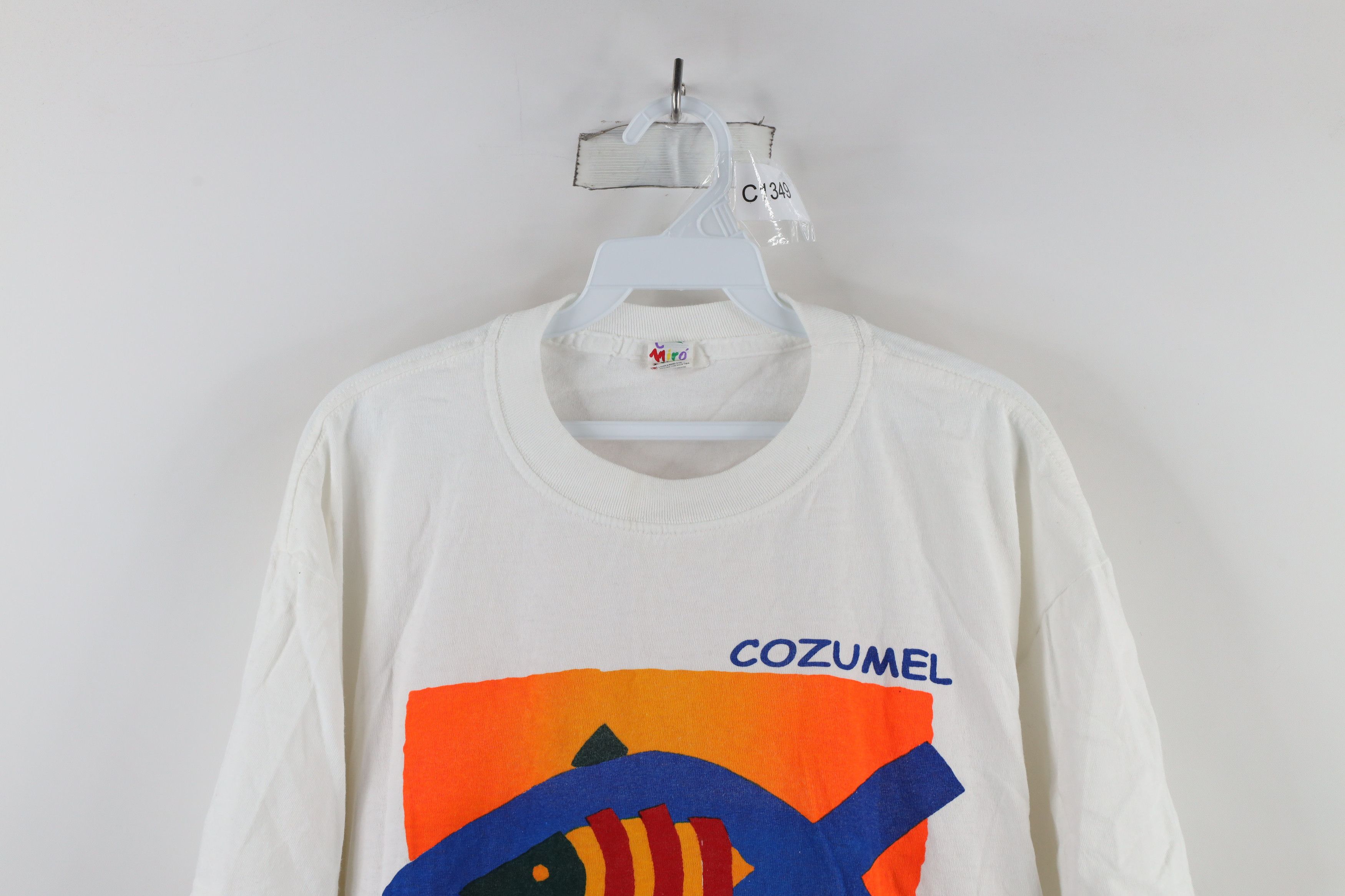 Vintage Vintage 90s Streetwear Fish Cozumel Mexico T-Shirt White Size US L / EU 52-54 / 3 - 2 Thumbnail