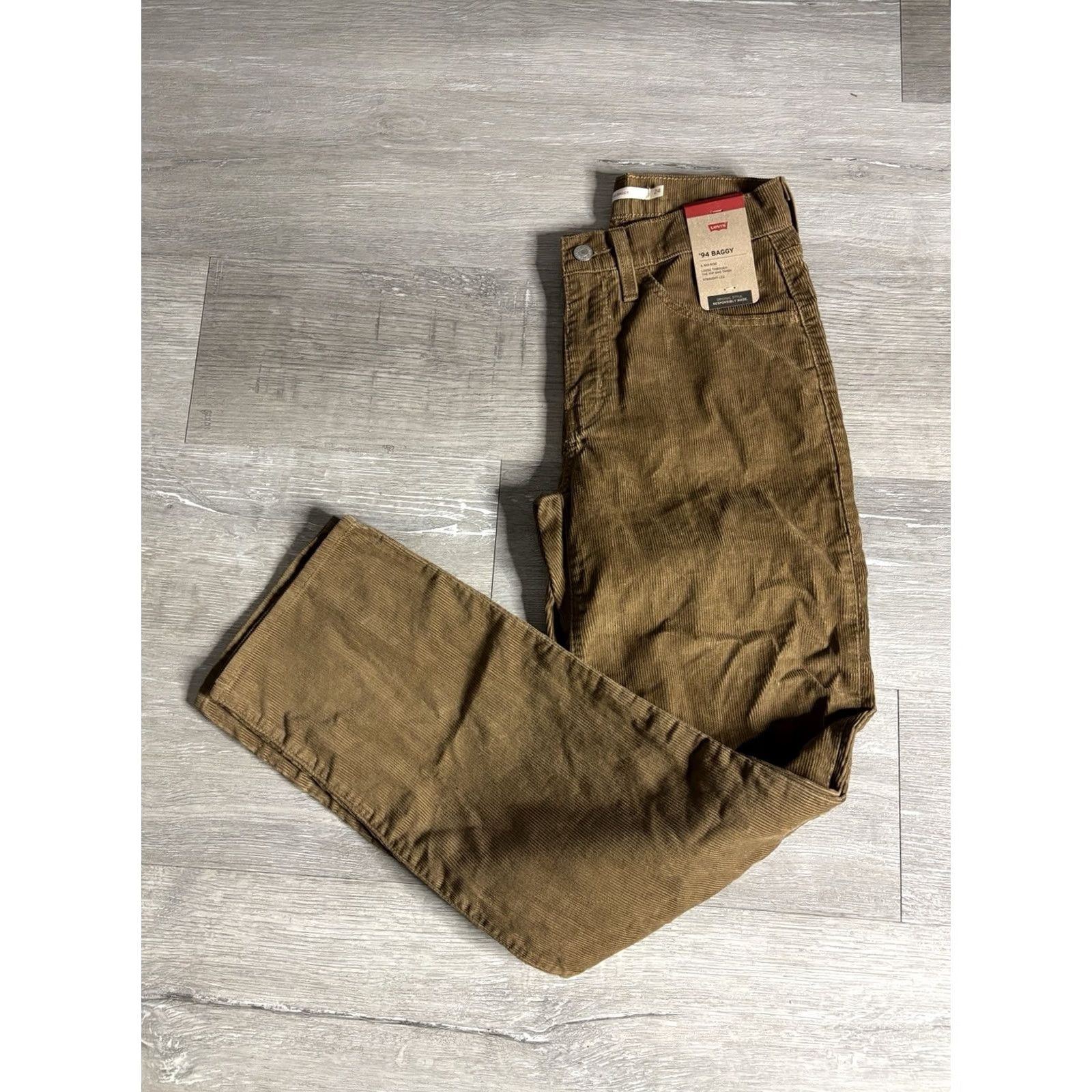 Levi's VINTAGE Levi's 94 Baggy Pants Womens 24x31 Brown Corduroy Relaxed High Rise Water Less Zip Pockets Khakis 90s Mens Womens Boys Girls Size 42" / US 20 - 2 Thumbnail