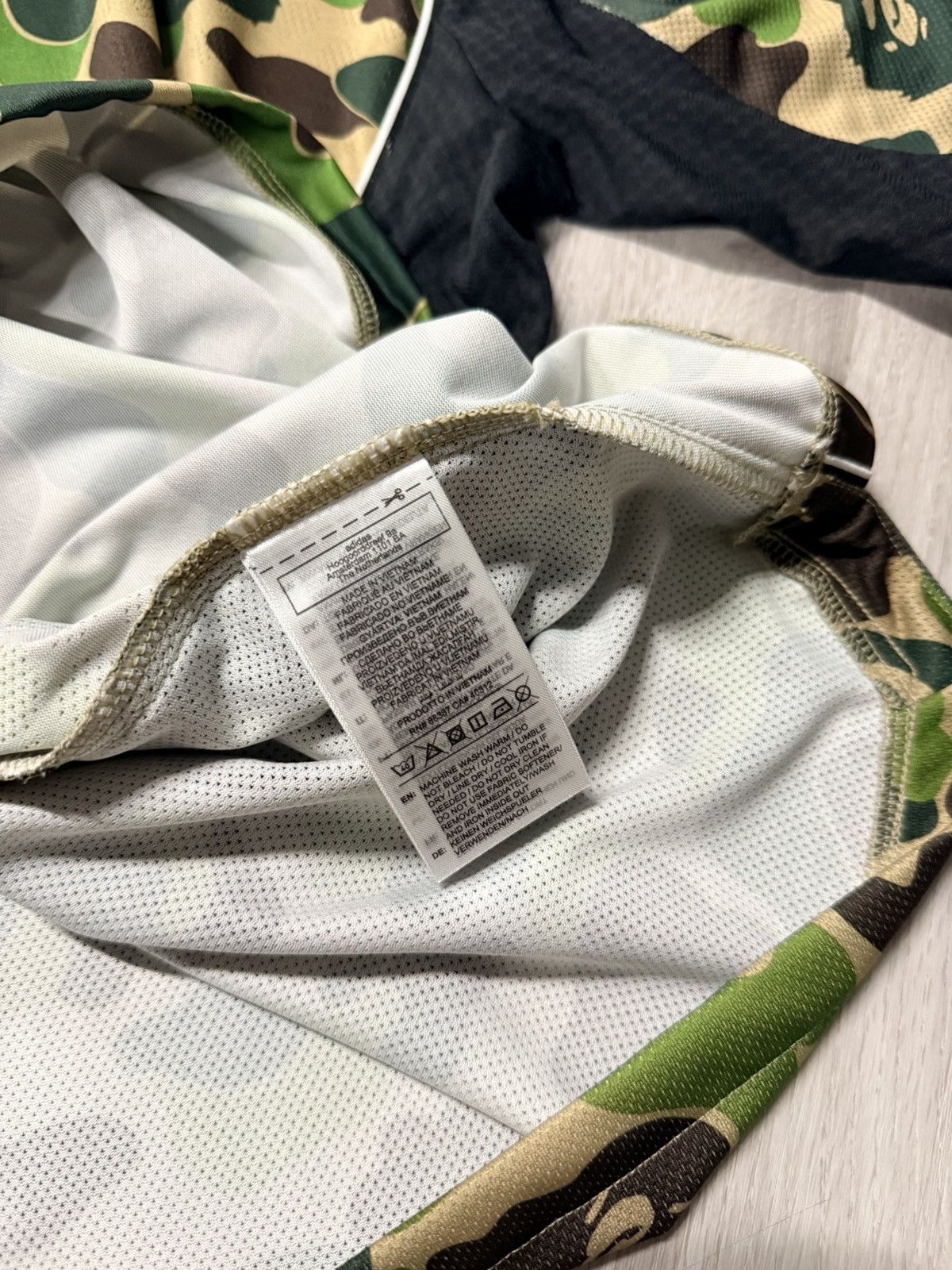 Bape Bape Soccer Jersey Size US XL / EU 56 / 4 - 5 Thumbnail