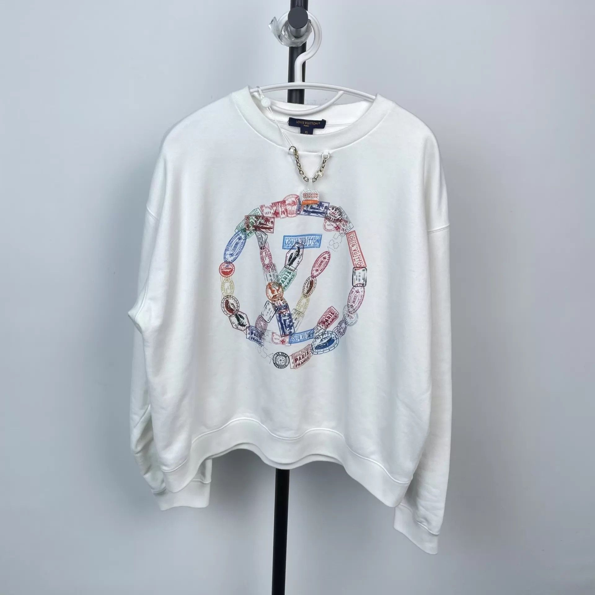 Louis Vuitton LV Stamped Logo Cotton Pullover Sweatshirt White XL Size XL / US 12-14 / IT 48-50 - 1 Thumbnail