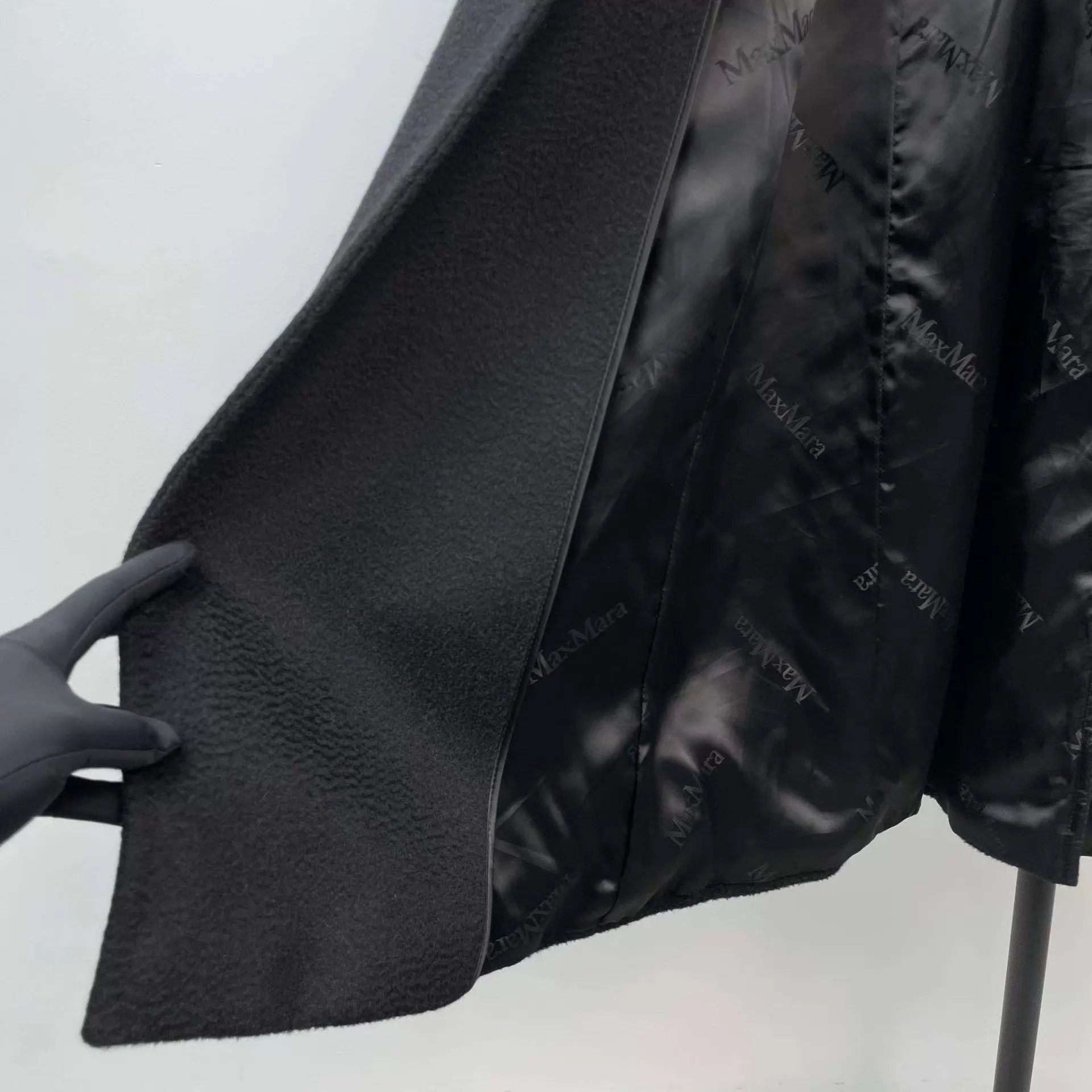 Max Mara MaxMara camel hair overcoat black size 150 Size XS / US 0-2 / IT 36-38 - 7 Thumbnail