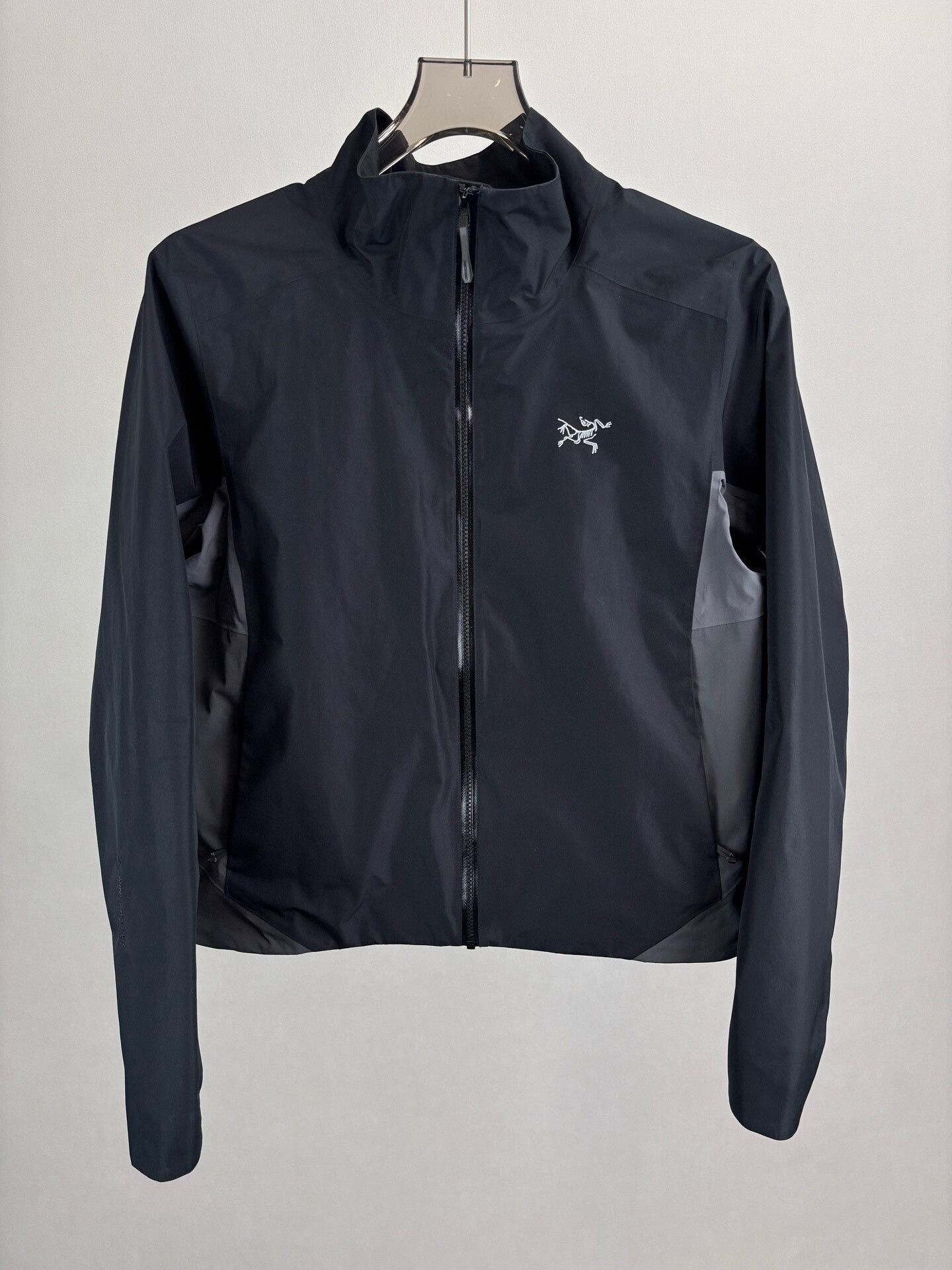 Arc'teryx Arcteryx Solano Jacket Size US M / EU 48-50 / 2 - 1 Thumbnail