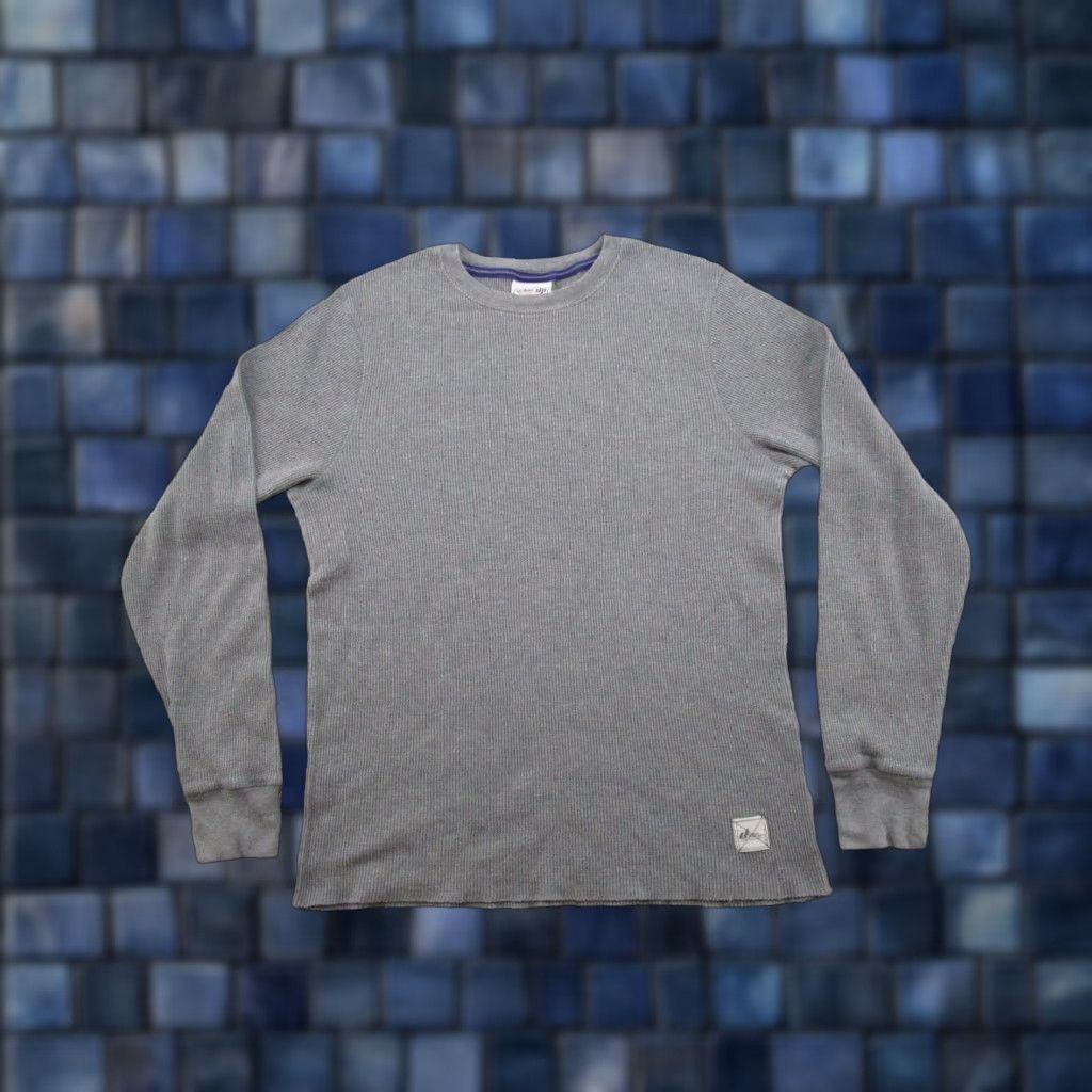 Vintage Urban Pipeline Thermal Shirt Mens Size L Gray Waffle Knit Long Sleeve Y2K Skater Size US L / EU 52-54 / 3 - 1 Thumbnail