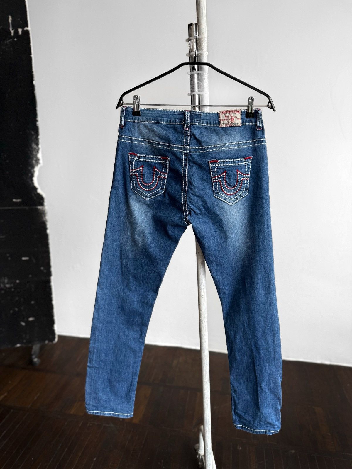 True Religion True Religion Mens Blue Denim Contrast Stitch Pocket Jeans Size US 33 - 2 Thumbnail
