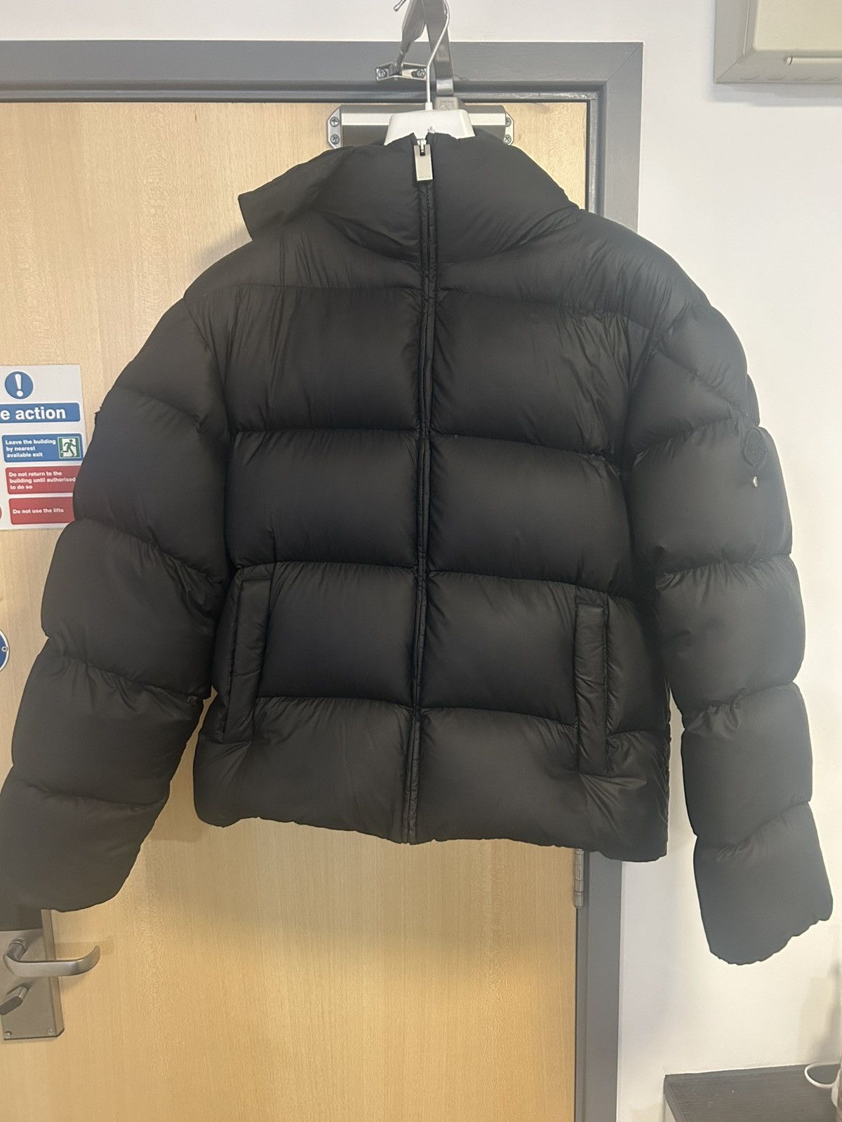 1017 ALYX 9SM × Moncler Moncler x 1017 Alyx 9sm Apody Jacket Black Size US L / EU 52-54 / 3 - 3 Thumbnail