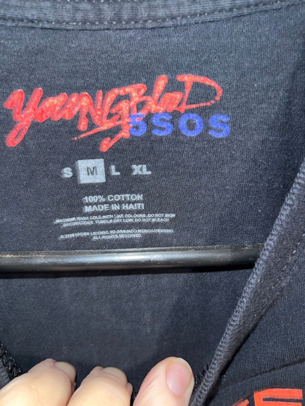 Other Women's Youngblood Black 5SOS Tour Short Sleeve Tee M Size M / US 6-8 / IT 42-44 - 3 Thumbnail