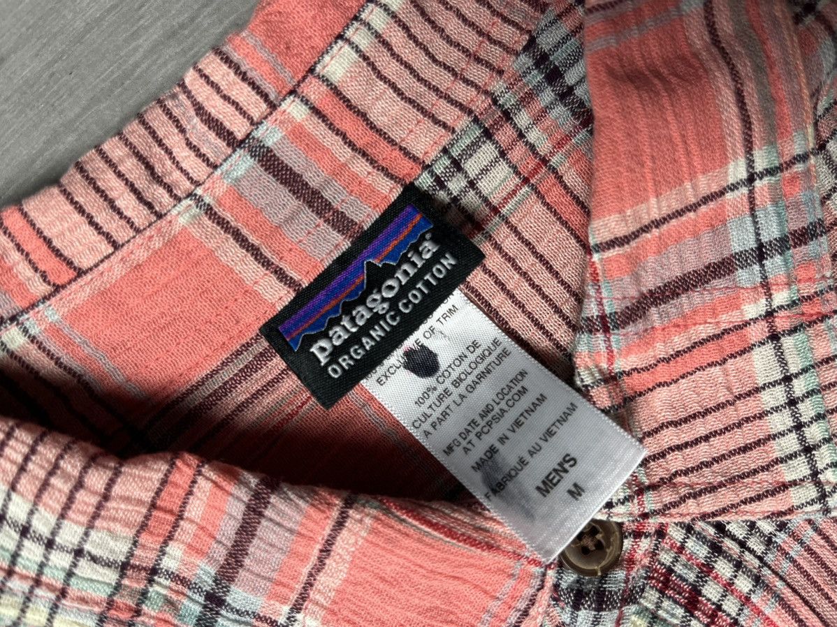 Patagonia Patagonia Short Sleeve Button Shirt Organic Cotton Geometric Size US M / EU 48-50 / 2 - 5 Thumbnail