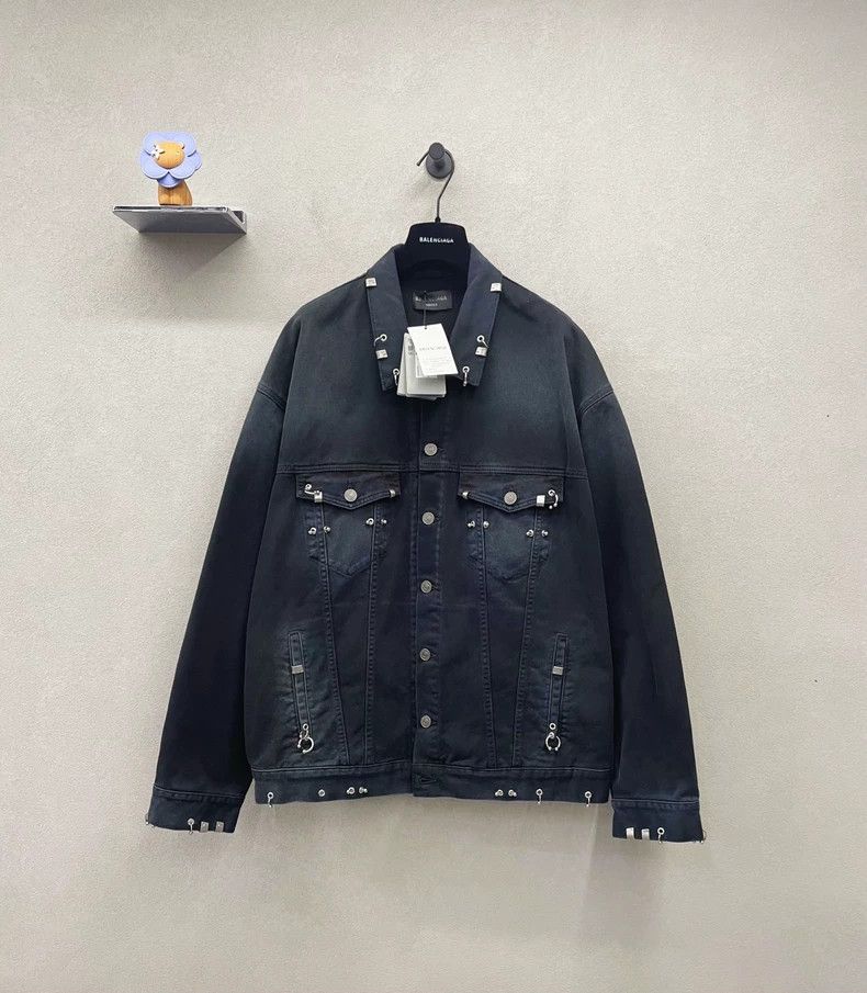 Balenciaga Lapel solid color single-breasted loose long-sl