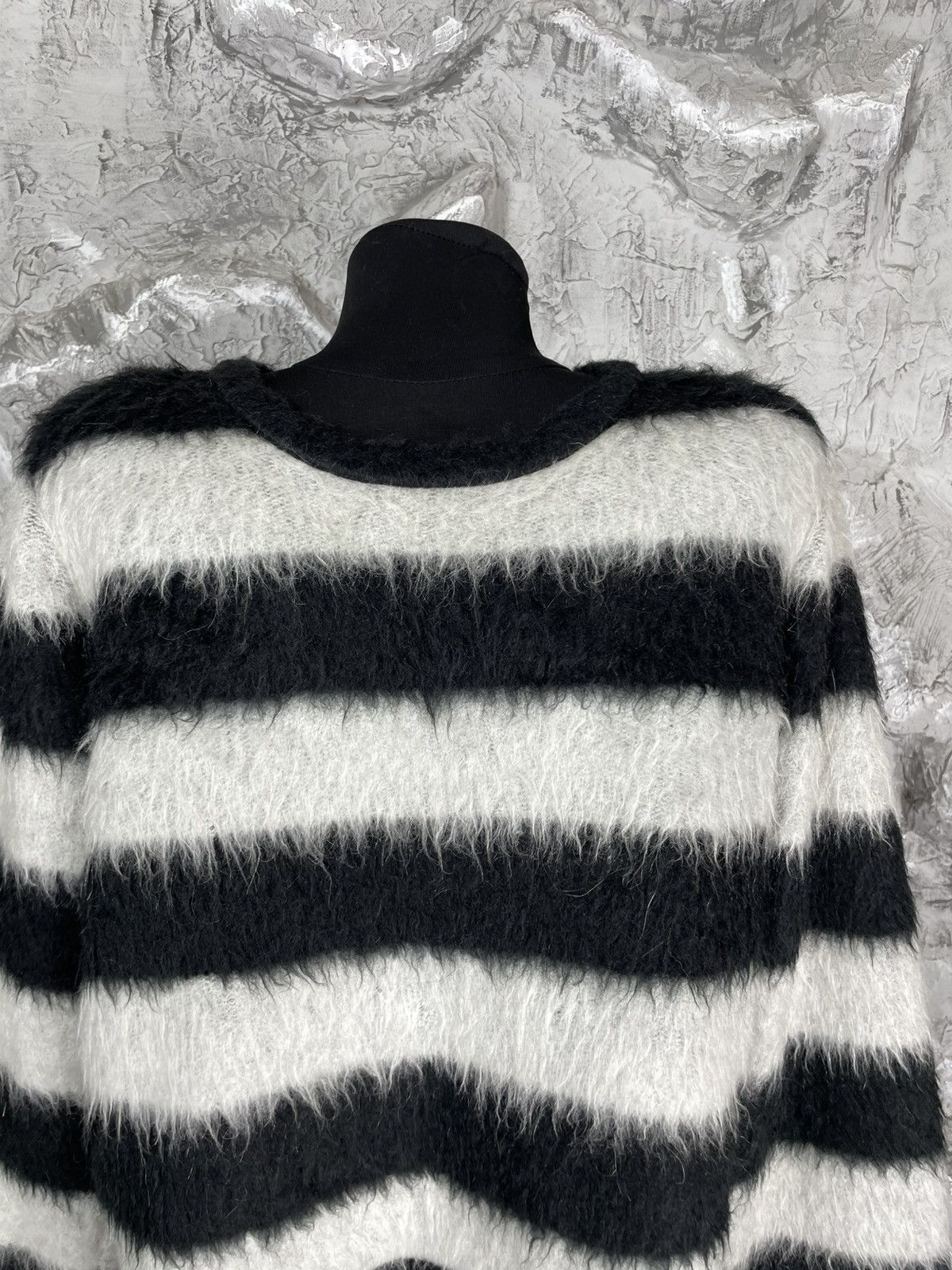 N21 N21 Striped Mohair Sweater RRP$500 Watanabe Yohji Marni Vibe Size US S / EU 44-46 / 1 - 4 Thumbnail