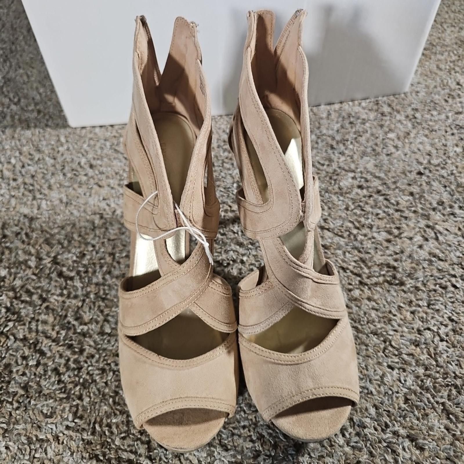 Christian Siriano Christian Siriano US8.5 UK 7 Heels 151992 Size US 8.5 / IT 38.5 - 2 Thumbnail