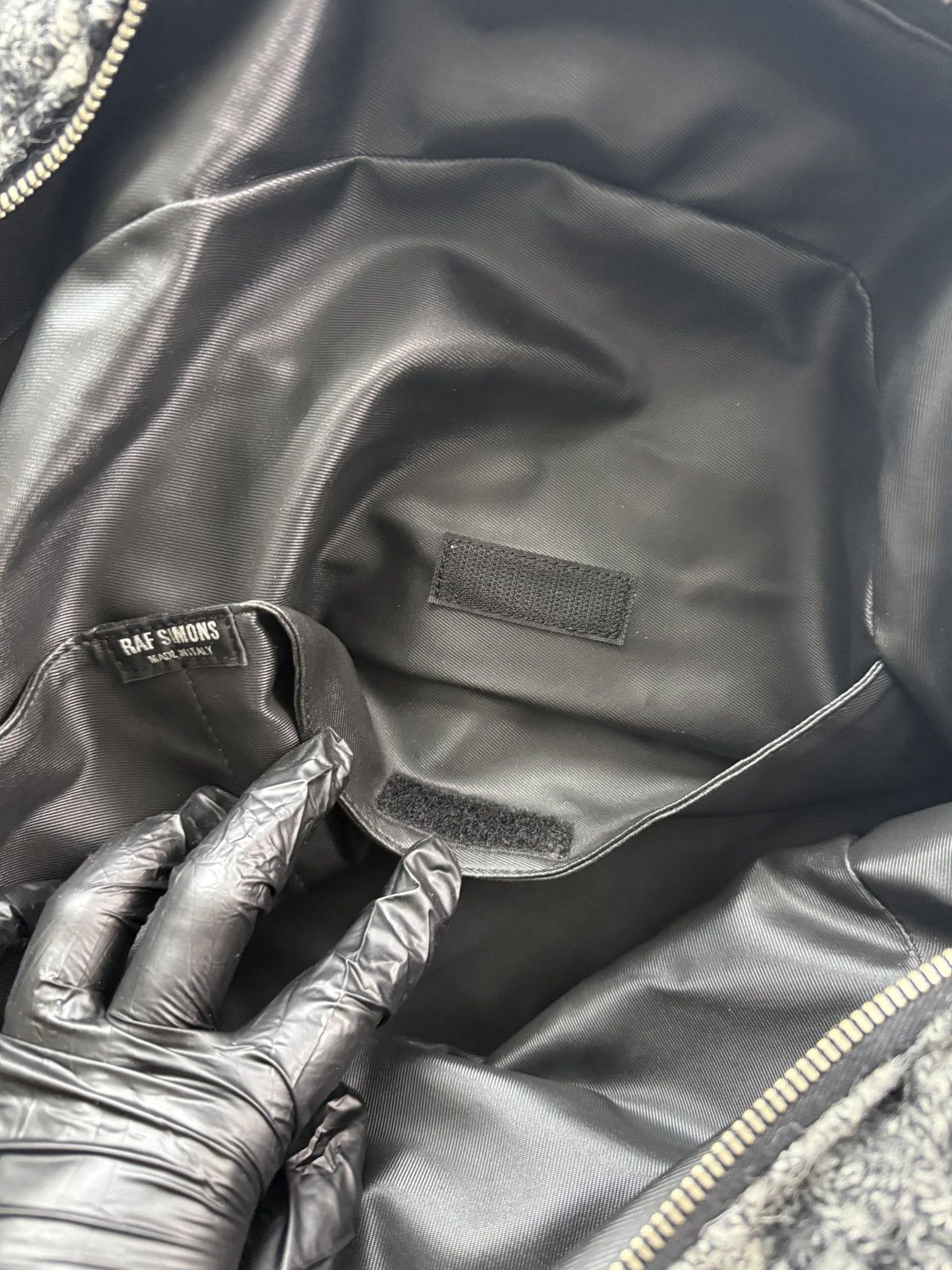 Raf Simons Raf Simons AW07 Phoenix Duffle Bag 2007 Size ONE SIZE - 14 Thumbnail