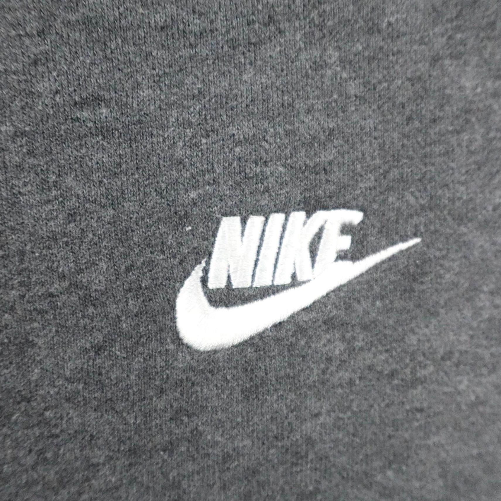 Nike Nike Sweatshirt Mens XL Gray AW77 Fleece Crewneck Pullover Swoosh Gym Size US XL / EU 56 / 4 - 3 Thumbnail