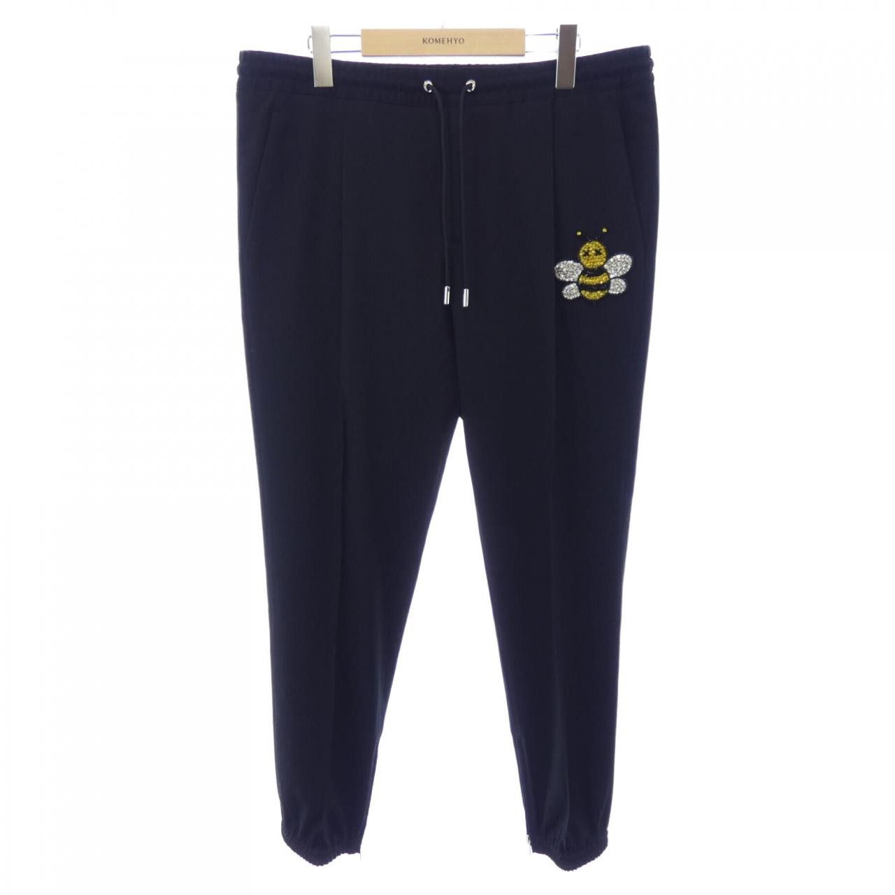 Dior Dior Dior KAWS Pants Textile Pants 923C127A4422 DUTY FREE for USA Size ONE SIZE - 1 Thumbnail