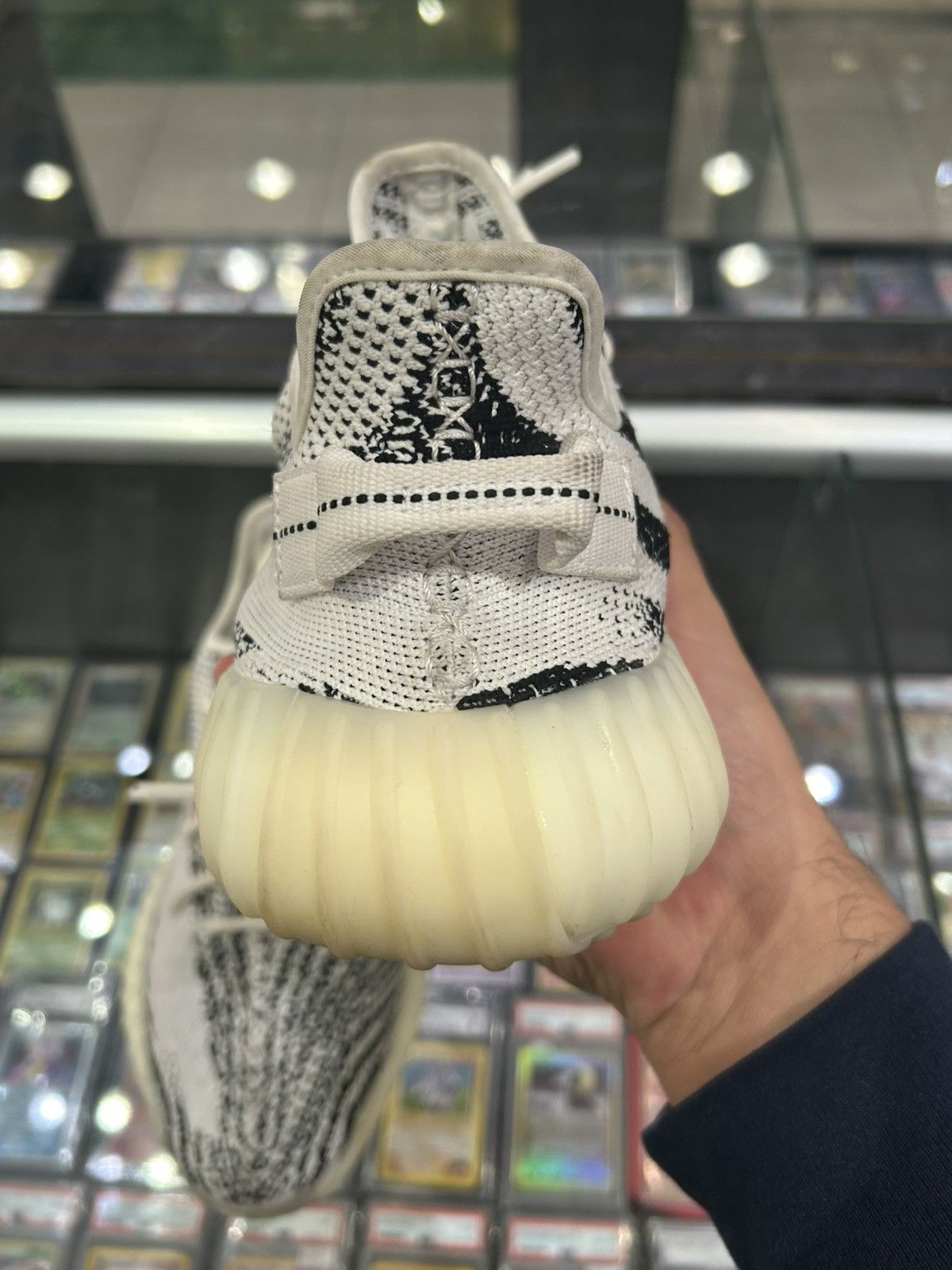 Yeezy Yeezy 350 Zebra 2022 Size US 11.5 / EU 44-45 - 3 Thumbnail
