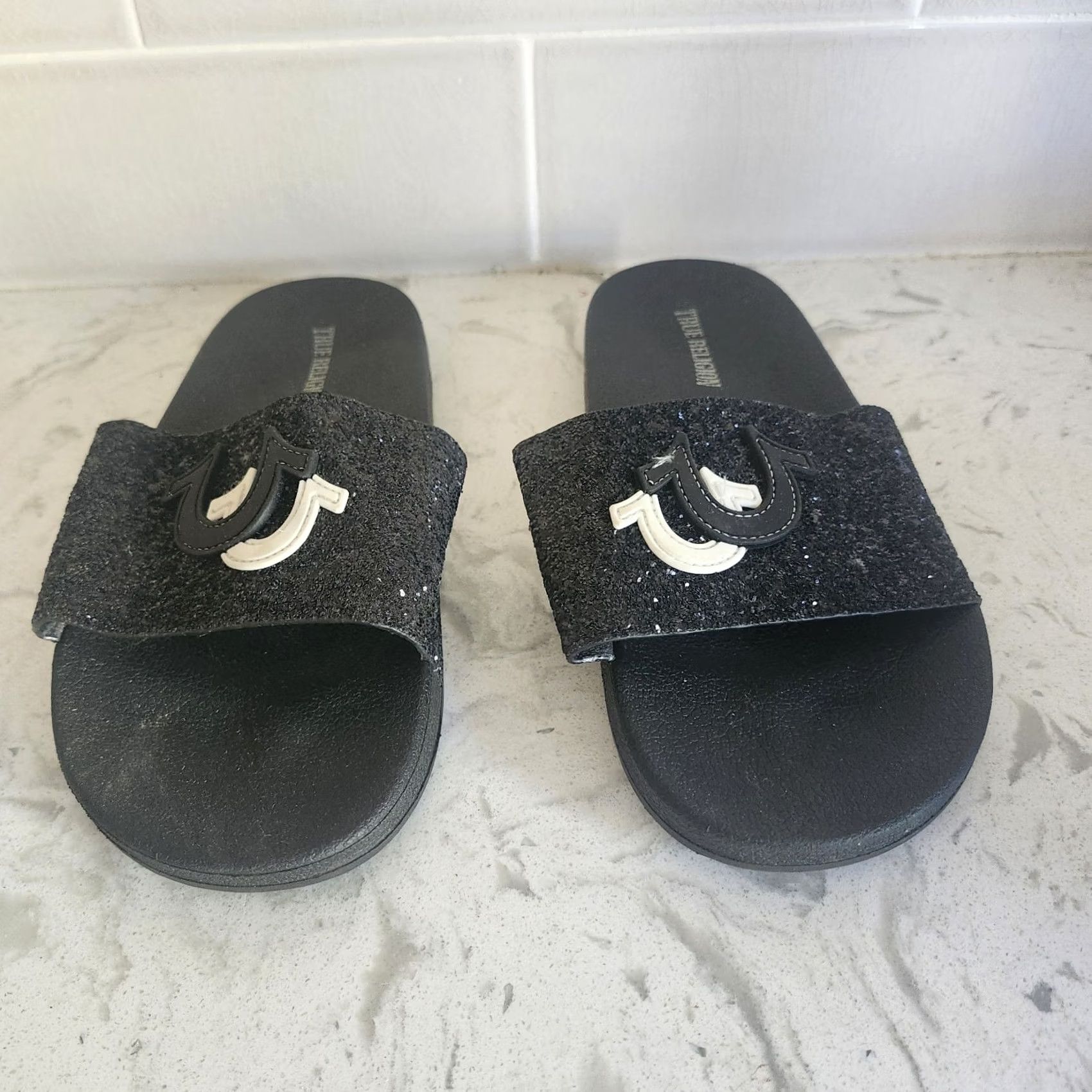 True Religion True Religion Slides Mens 11 Black Glitter Logo Sandals Size ONE SIZE - 2 Thumbnail