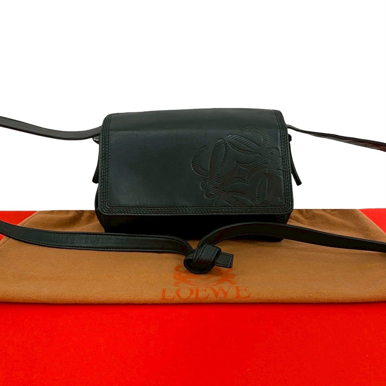Loewe Loewe Anagram Nappa Leather Shoulder Bag Leather Shoulder Bag Duty Free For Usa in Black, Women's