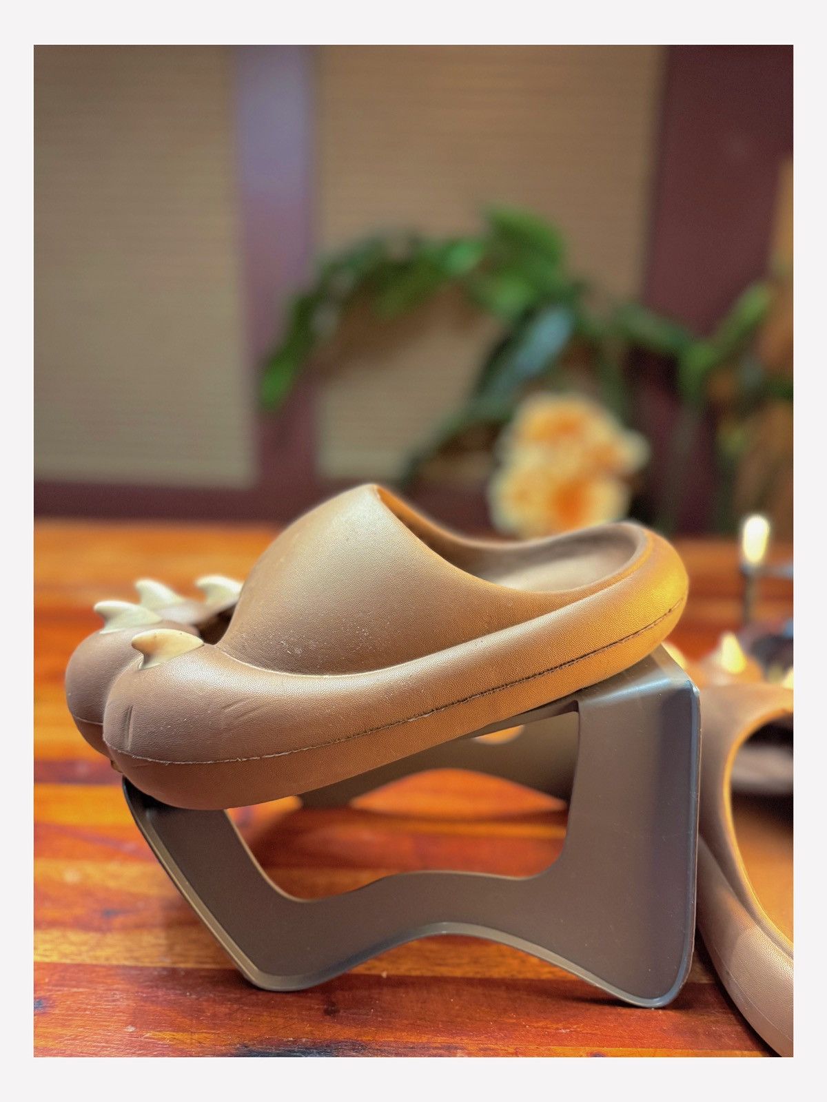 Other Wild Claw Slides – Comfy, Chunky, and Full of Character! Size US 9 / IT 39 - 3 Thumbnail