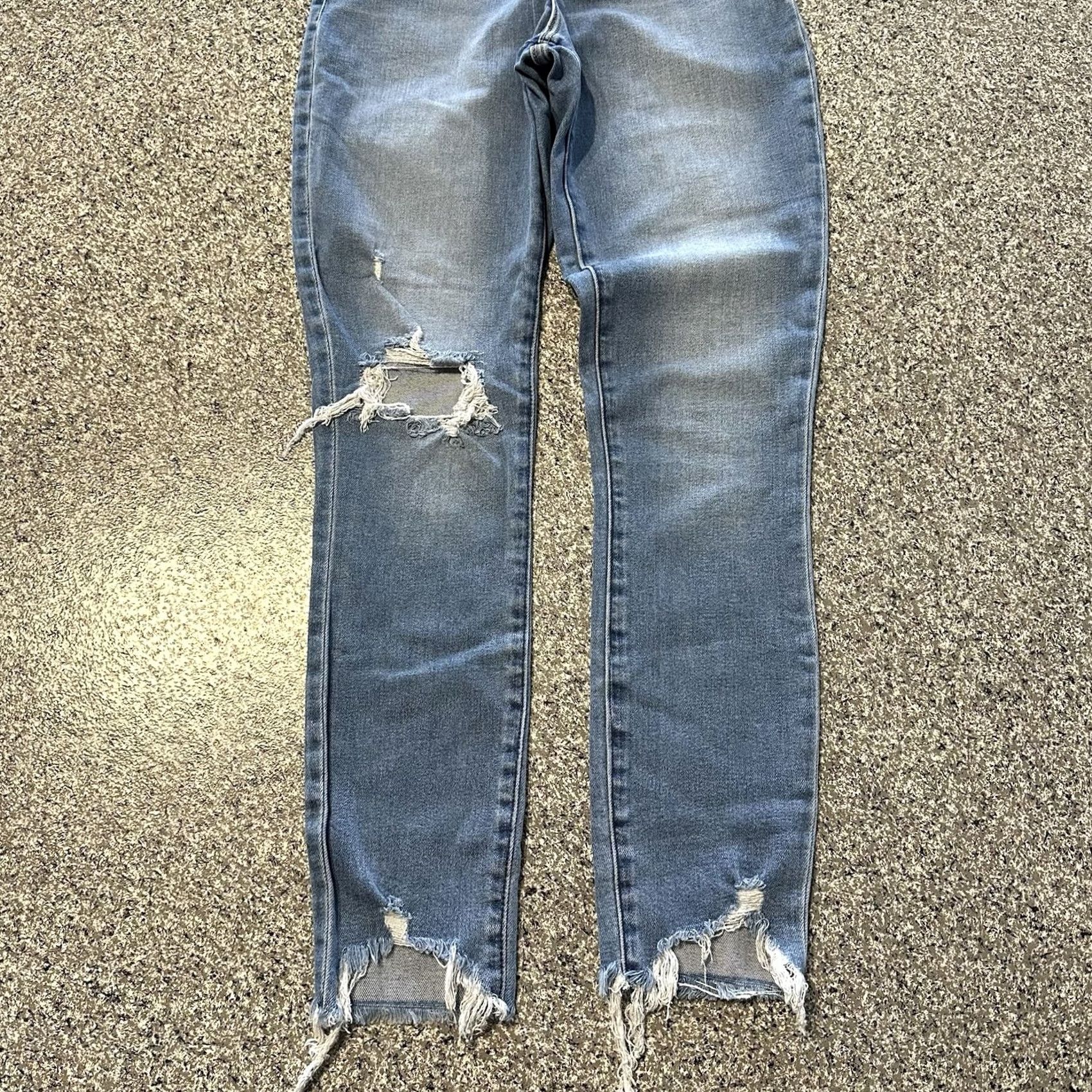 Abercrombie & Fitch Abercrombie & Fitch Jeans Womens 2 26x27 High Rise Super Skinny Ankle Raw Hem Blue 5-Pocket Denim Stretch Womens Jeans Size 42" / US 20 - 2 Thumbnail