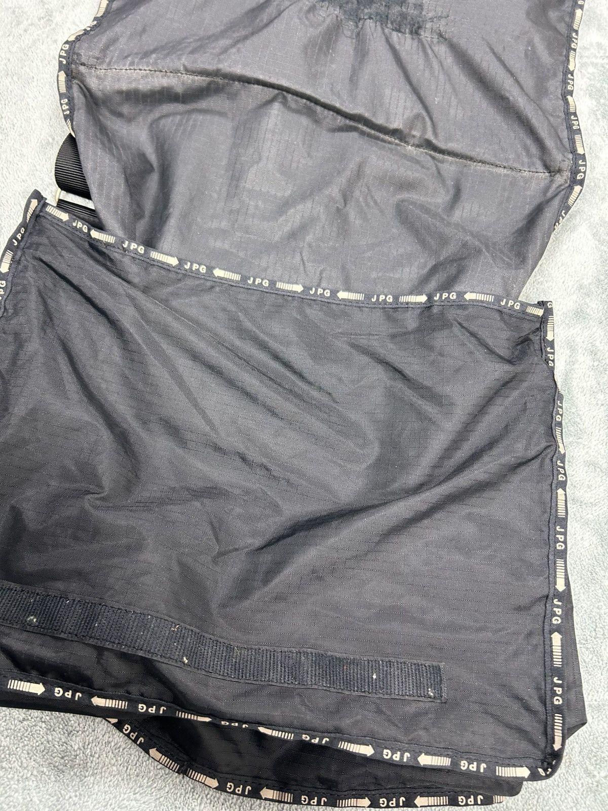 Jean Paul Gaultier Vintage Jean Paul Gaultier Cross body Bag Size ONE SIZE - 6 Thumbnail