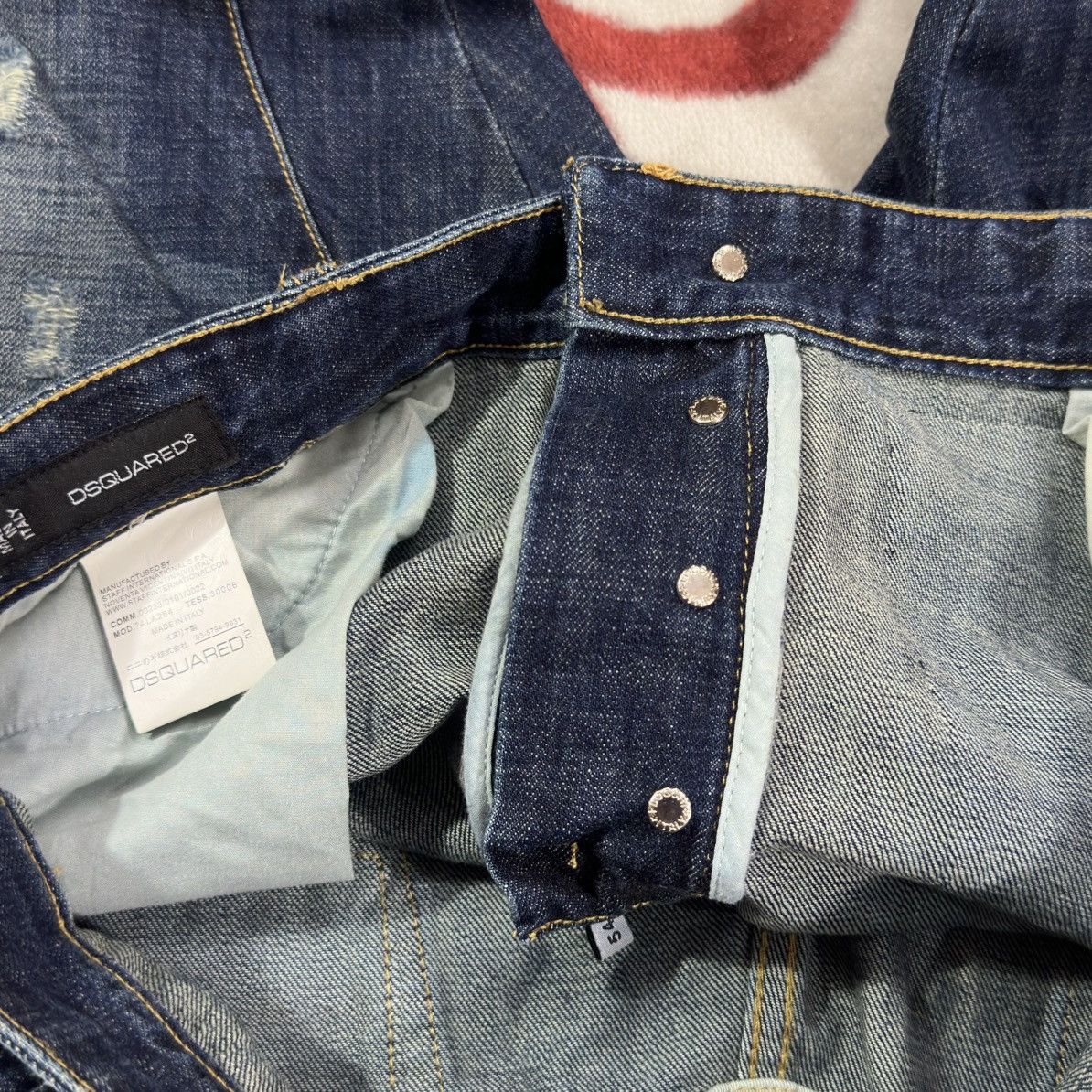 Dsquared2 Dsquared2 Italy Distressed Denim Mod 74 LA 264 - Size 36 Size US 36 / EU 52 - 7 Thumbnail