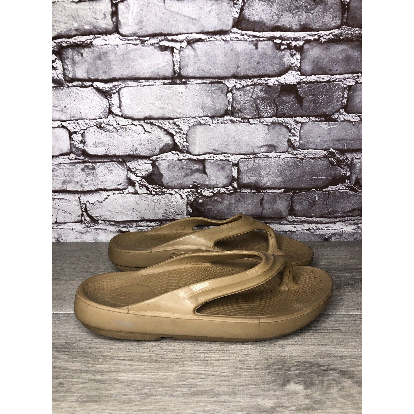 Other Oofos Oolala Camel Nude Rubber Thong Lightweight Sandals Wom Size US 10 / IT 40 - 9 Thumbnail