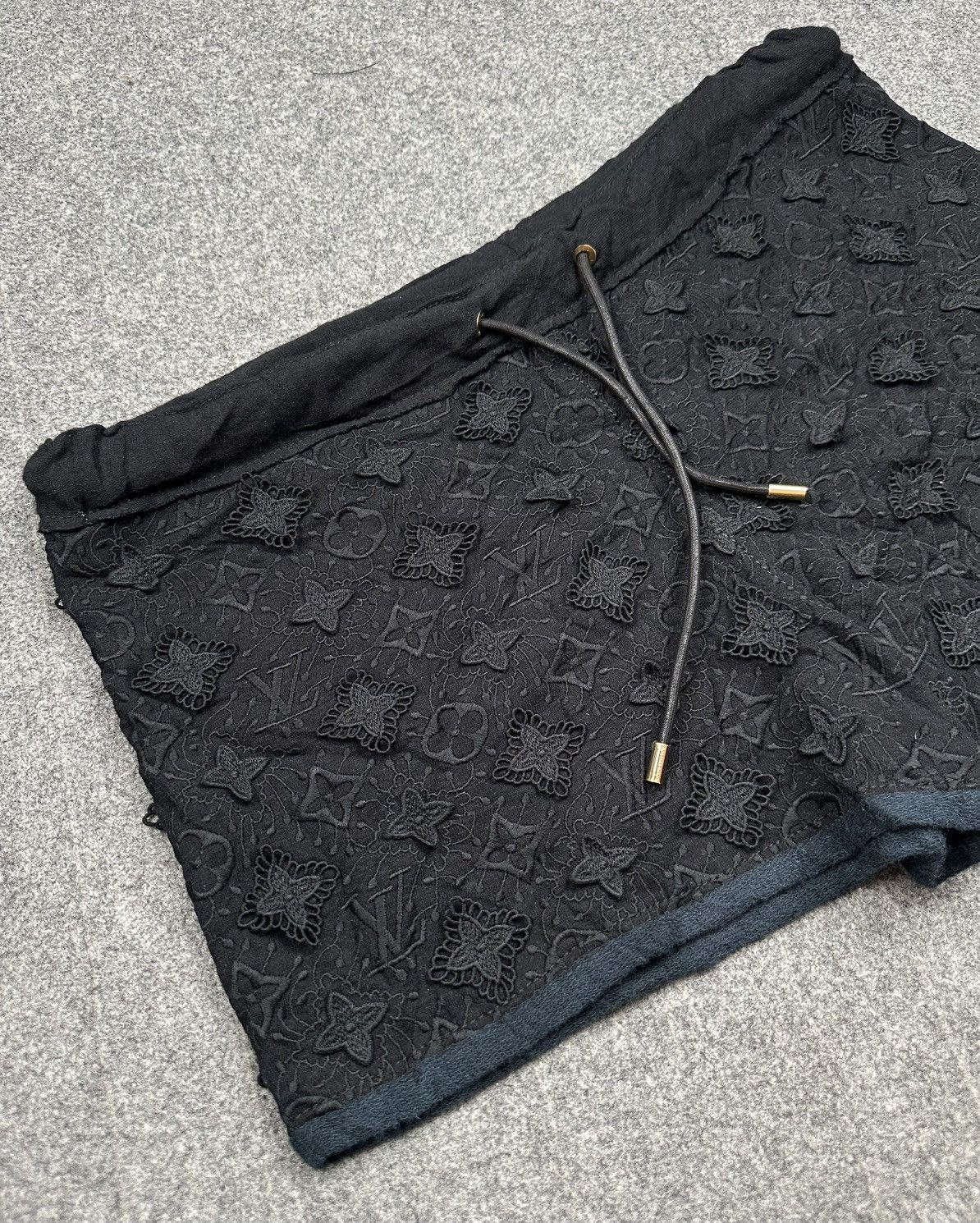 Louis Vuitton Louis Vuitton - Marc Jacobs 2012 - Easy Short - Monogram Size 32" / US 10 / IT 46 - 3 Thumbnail