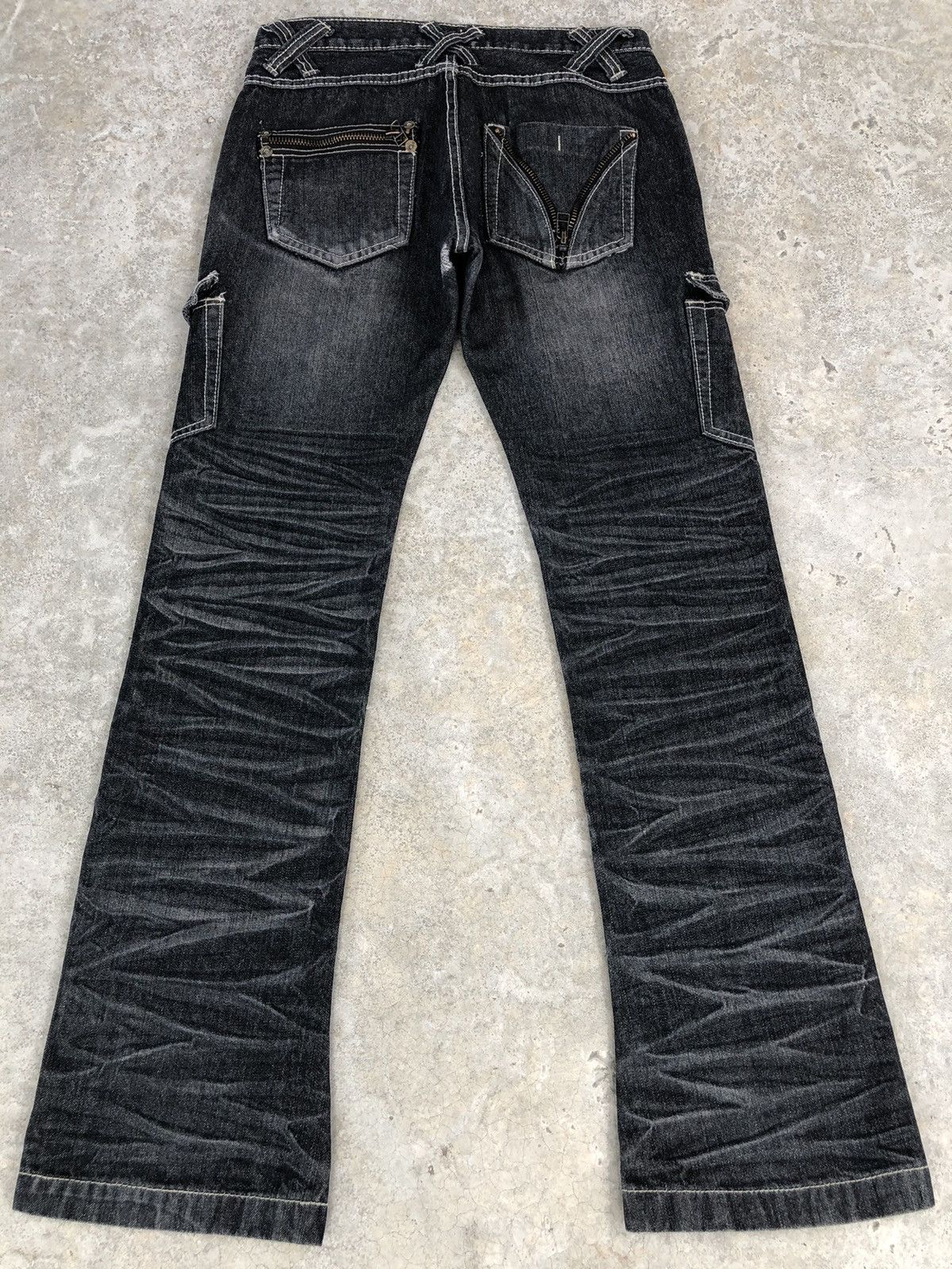 Japanese Brand Japanese Daily News Flared Jeans Distressed Jeans Size US 32 / EU 48 - 2 Thumbnail