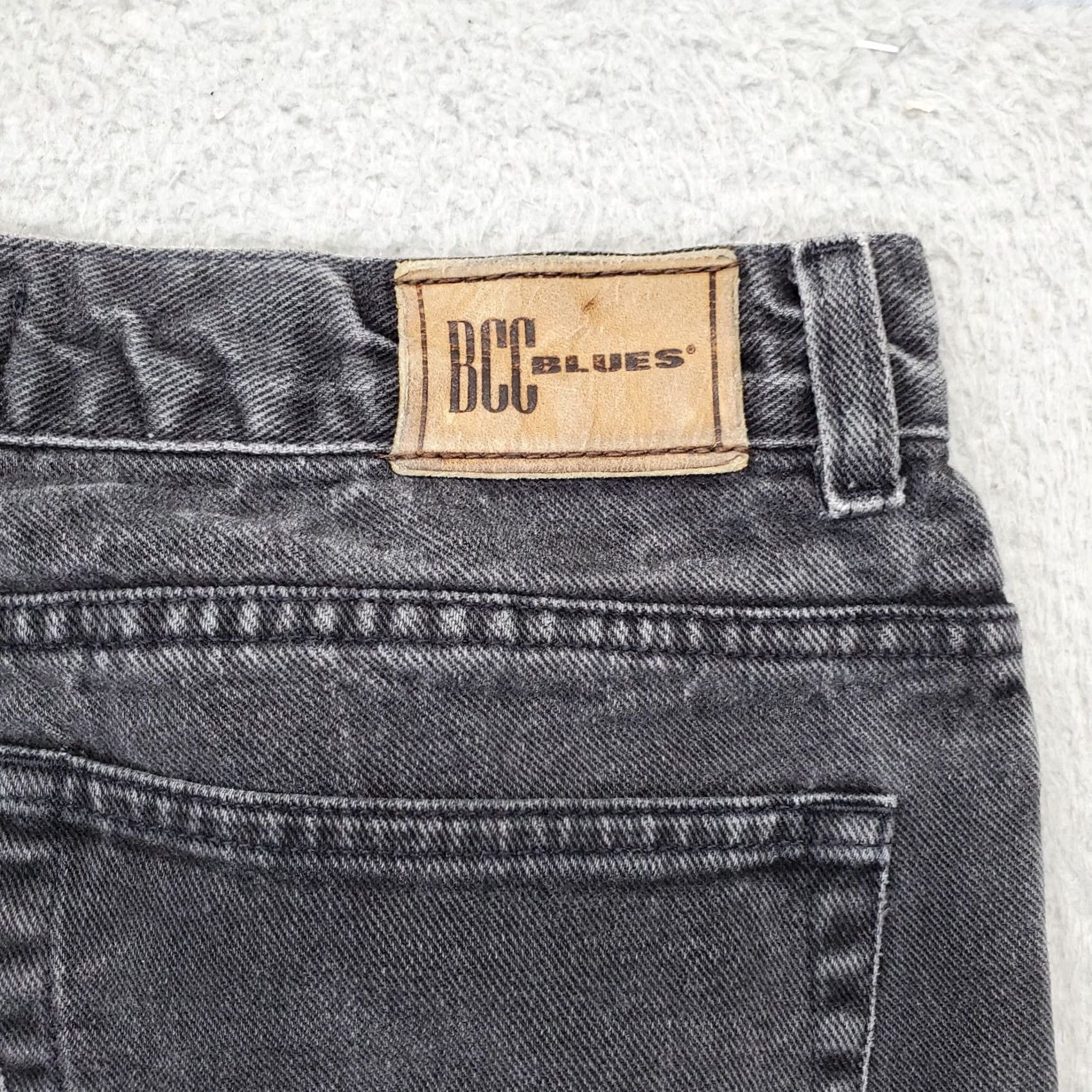 Vintage BCC Blues Straight Jeans Mens Size 34 Black Regular 5-Pocket Design Denim Flat Front 32/32 Inseam 34/32 Size US 34 / EU 50 - 7 Thumbnail