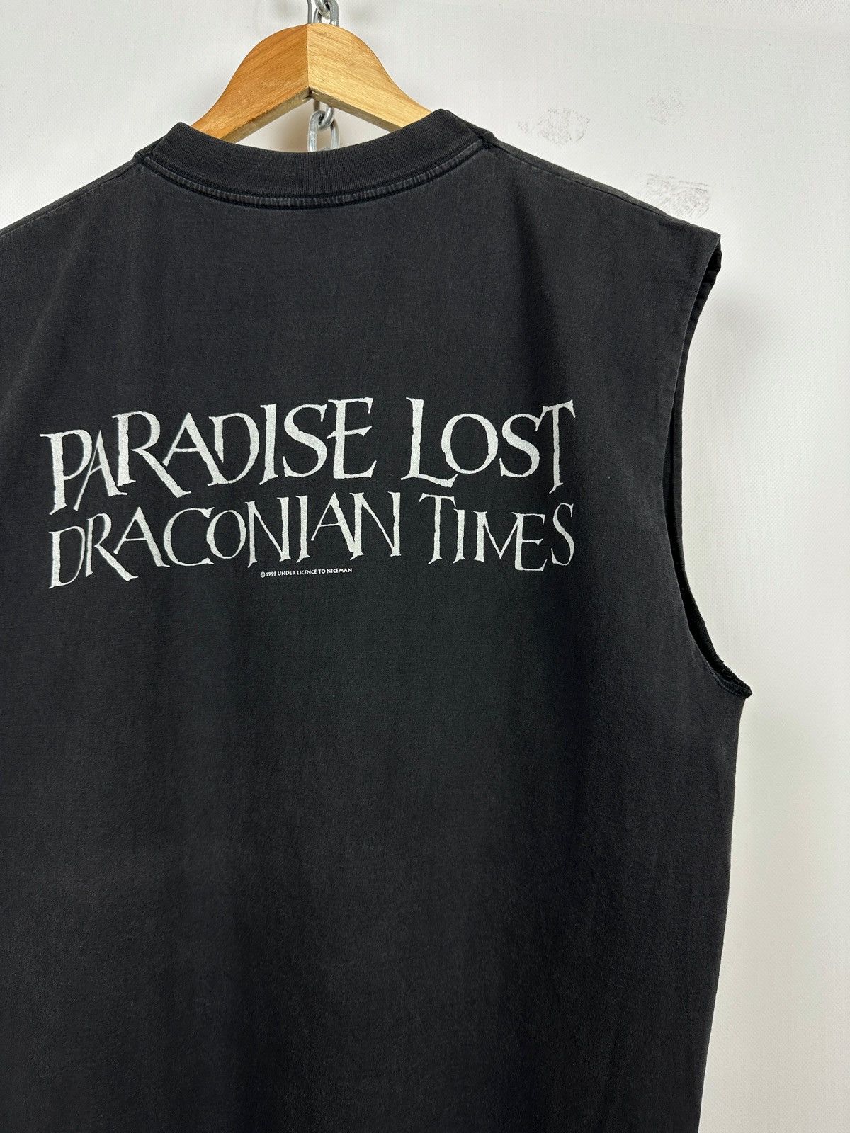 Band Tees 1995 Vintage Paradise Lost Draconian Times Sleeveless Size US L / EU 52-54 / 3 - 6 Thumbnail