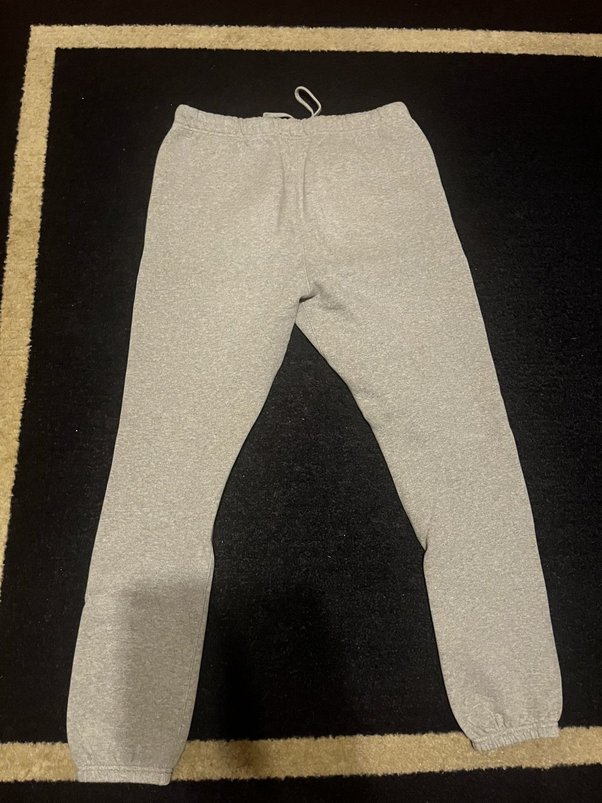 FOG - Essentials Fear Of God Hoodie Size Small Dark Oatmeal