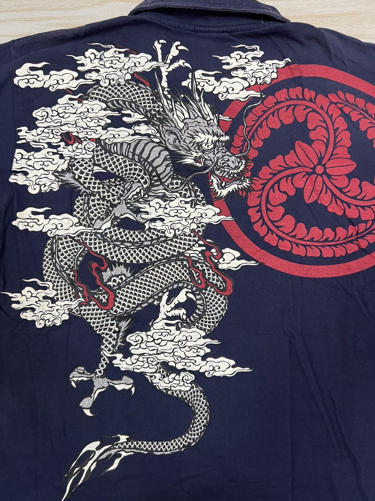 Other Dragon Red Circular Pattern Floral Motif Art Polo Shirt Size US M / EU 48-50 / 2 - 6 Thumbnail