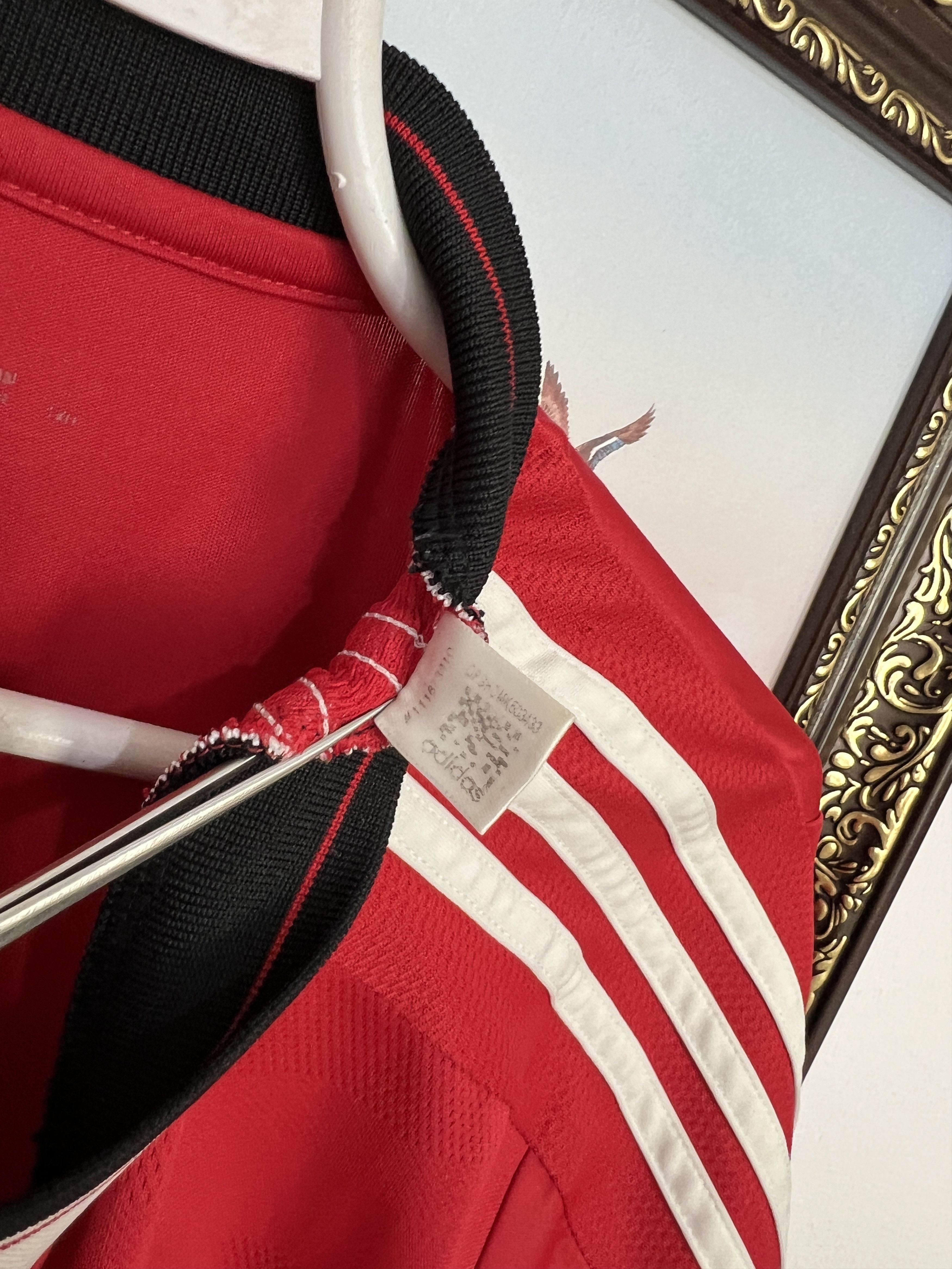 Adidas Manchester United Home football shirt 2015 Soccer Adidas Size US L / EU 52-54 / 3 - 8 Thumbnail
