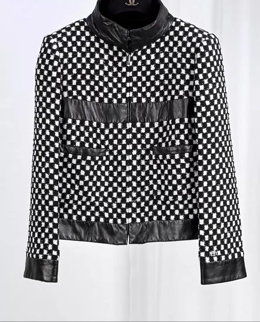Chanel Chanel Women's Jacket Size XS / US 0-2 / IT 36-38 - 1 Thumbnail