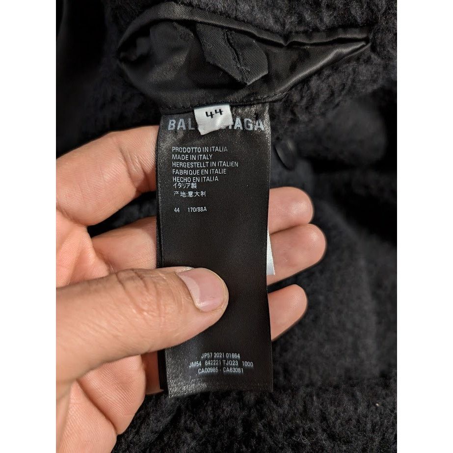 Balenciaga o1rshd1 Boxy Coat Fur in Black Size US S / EU 44-46 / 1 - 14 Thumbnail