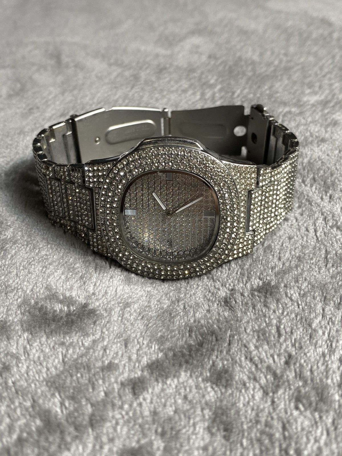 Japanese Brand × Jewelry × Vintage Futuristic Vintage Crystal Watch in Japanese Style Size ONE SIZE - 1 Thumbnail